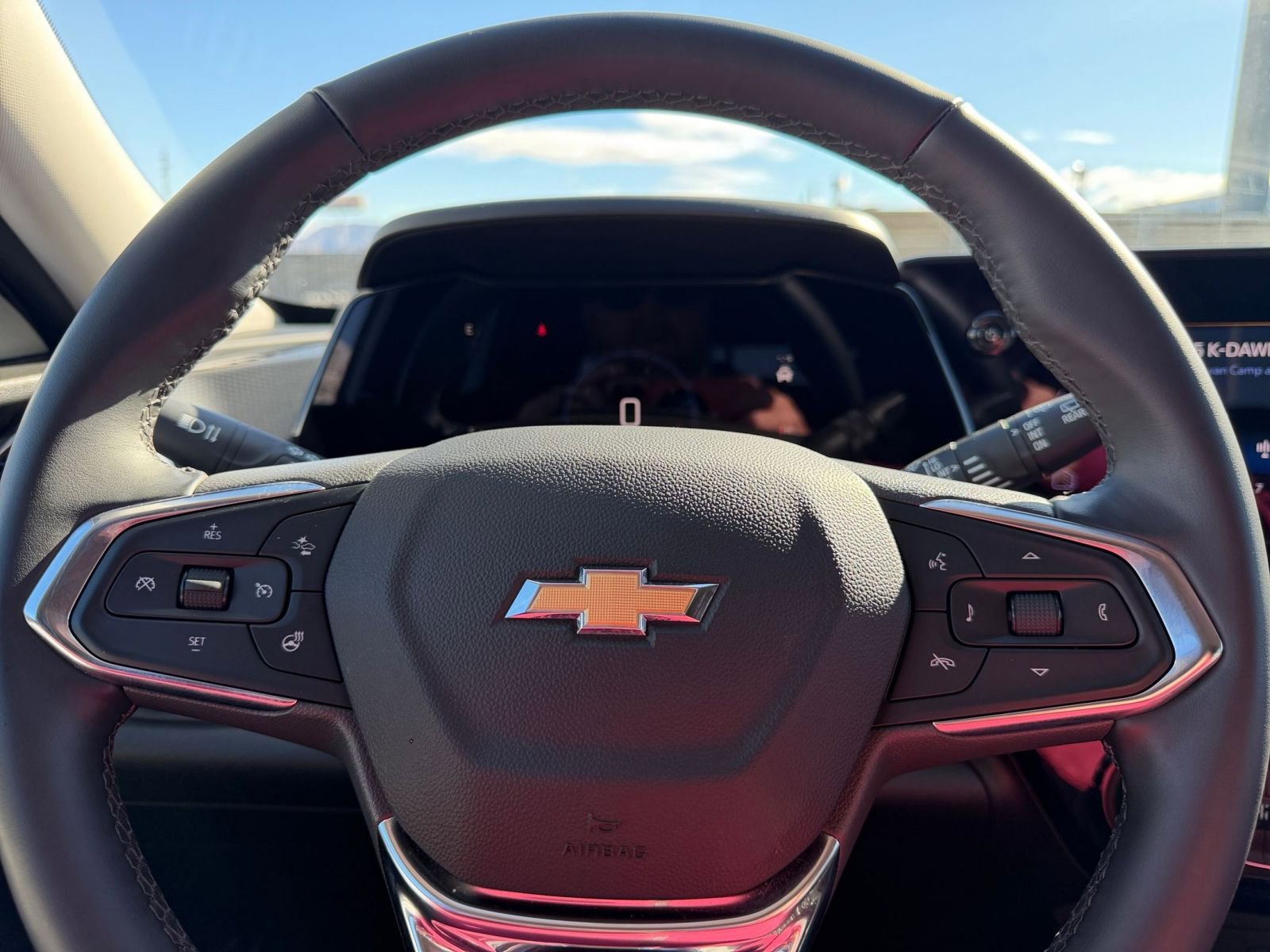 Thumbnail: 2025 Chevrolet Trax - 27