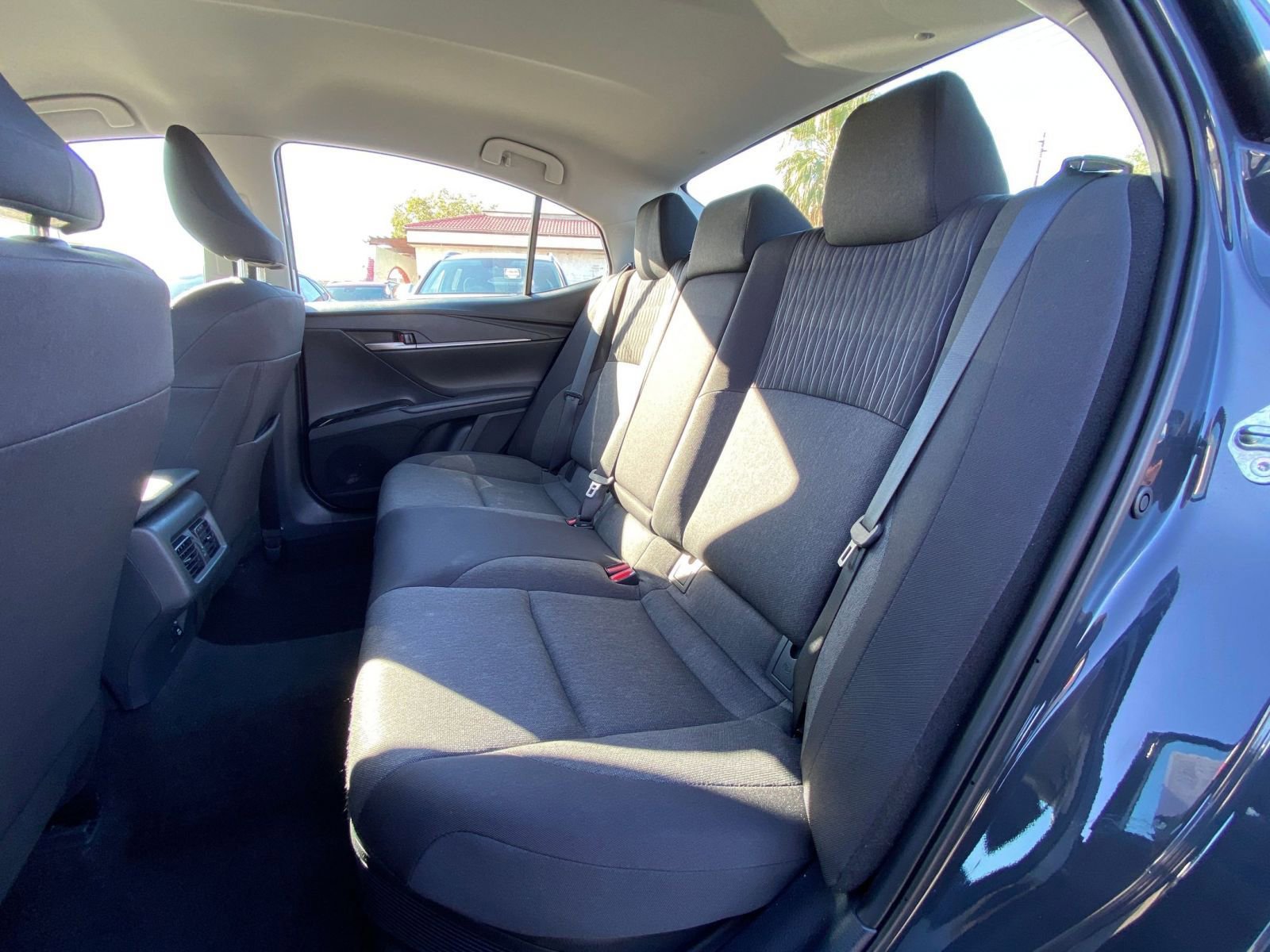 Thumbnail: 2025 Toyota Camry - 25