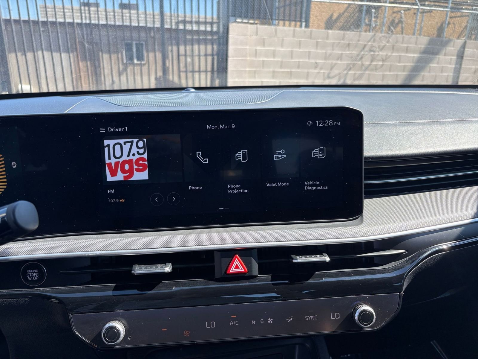 Thumbnail: 2025 Kia K5 - 20