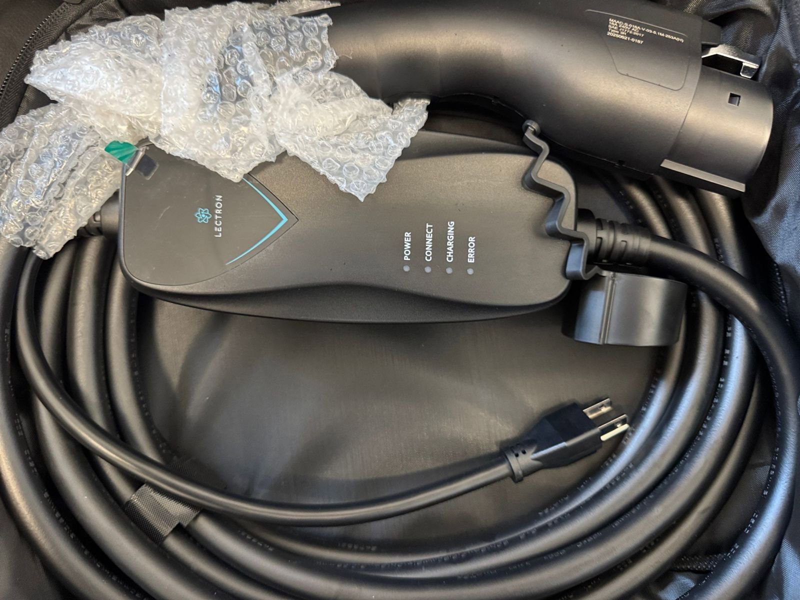 Thumbnail: 2023 Chevrolet Bolt EV - 22