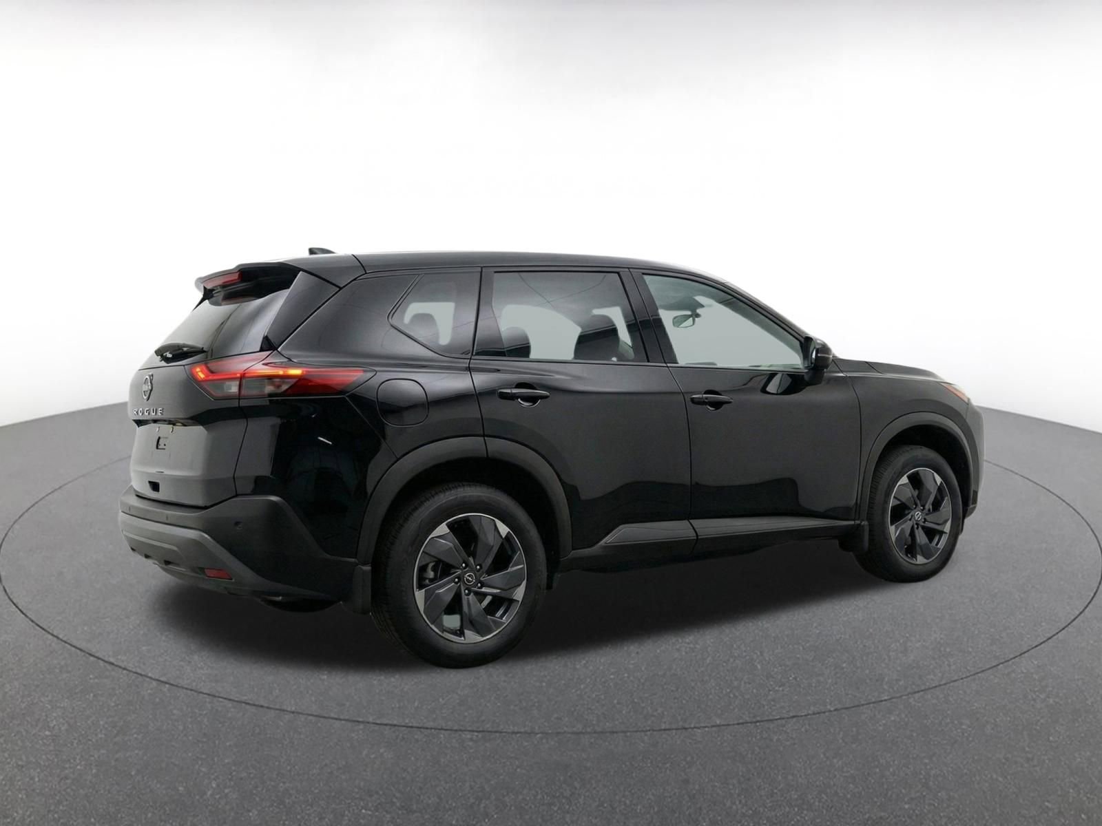 Thumbnail: 2025 Nissan Rogue - 9