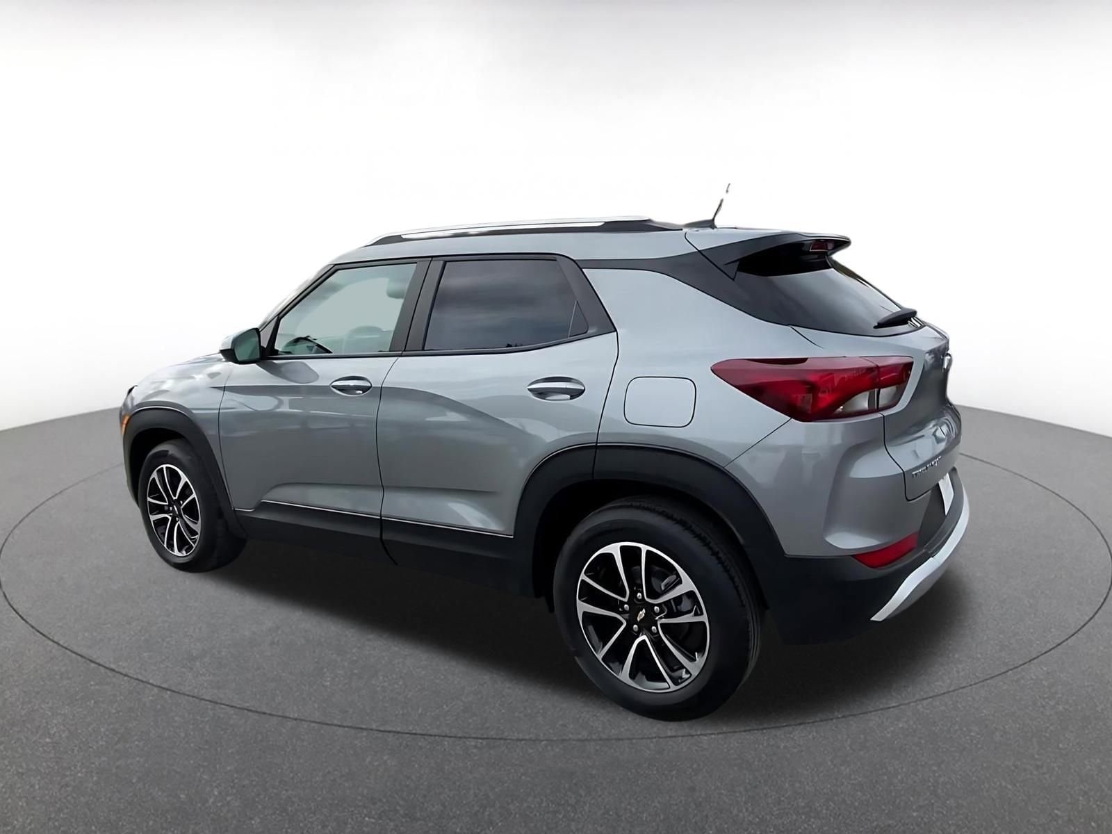 Thumbnail: 2025 Chevrolet TrailBlazer - 10