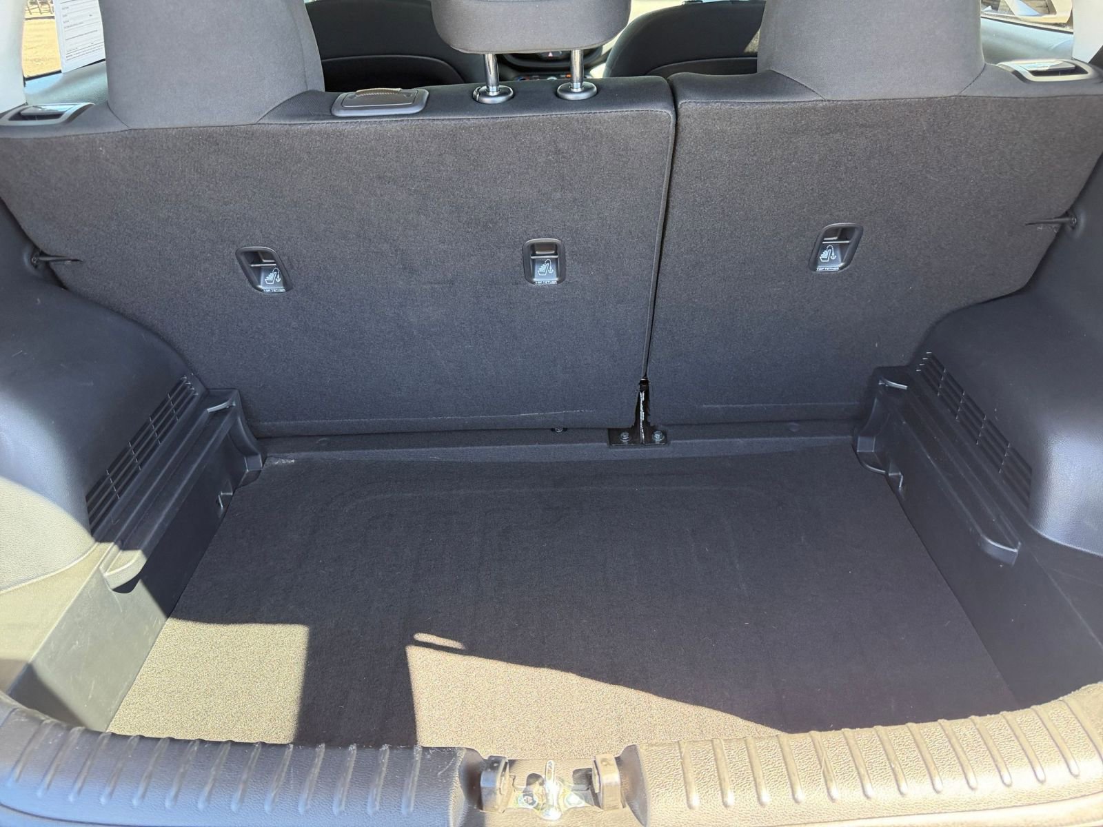 Thumbnail: 2025 Kia Soul - 29