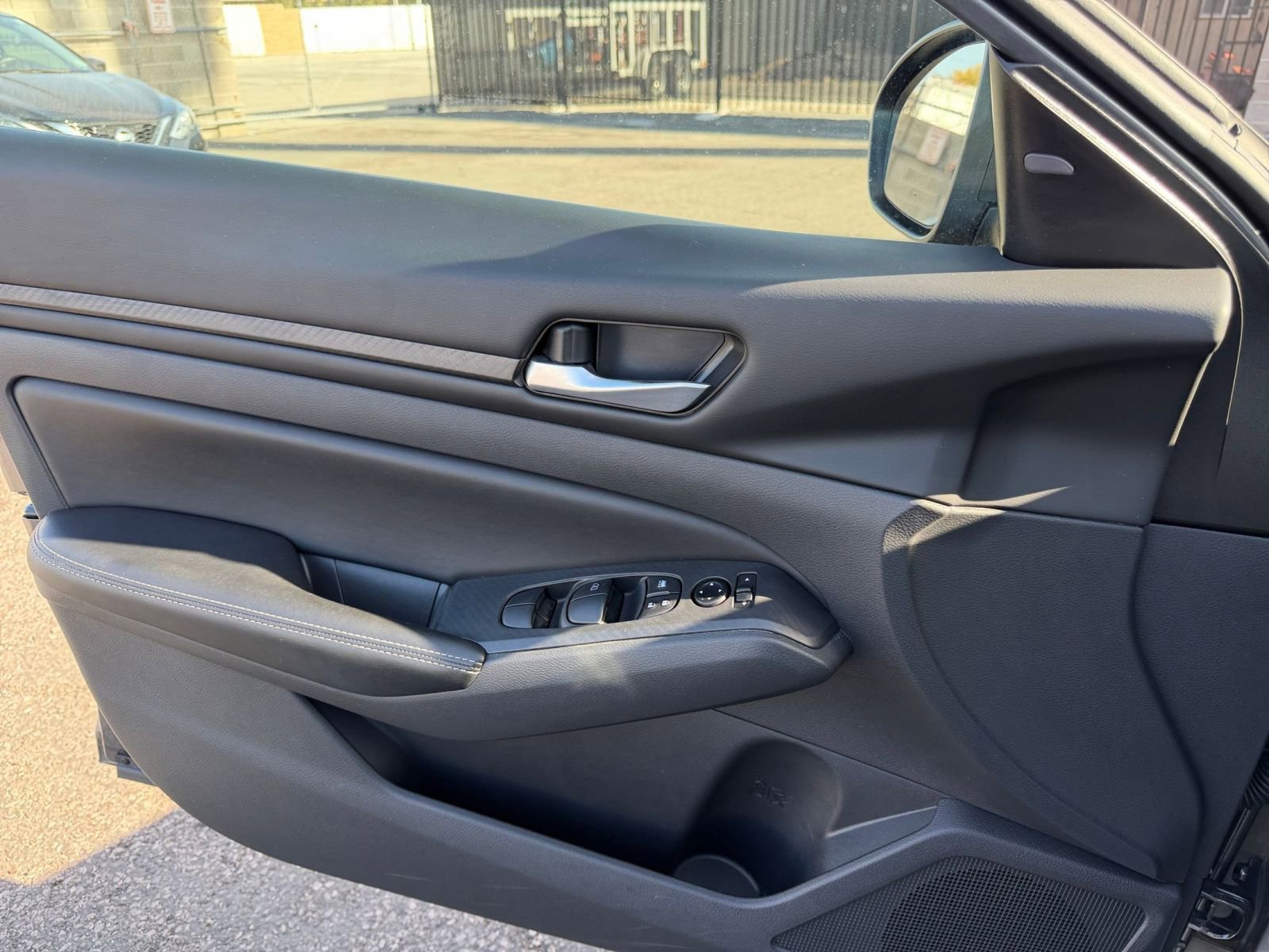 Thumbnail: 2025 Nissan Altima - 18