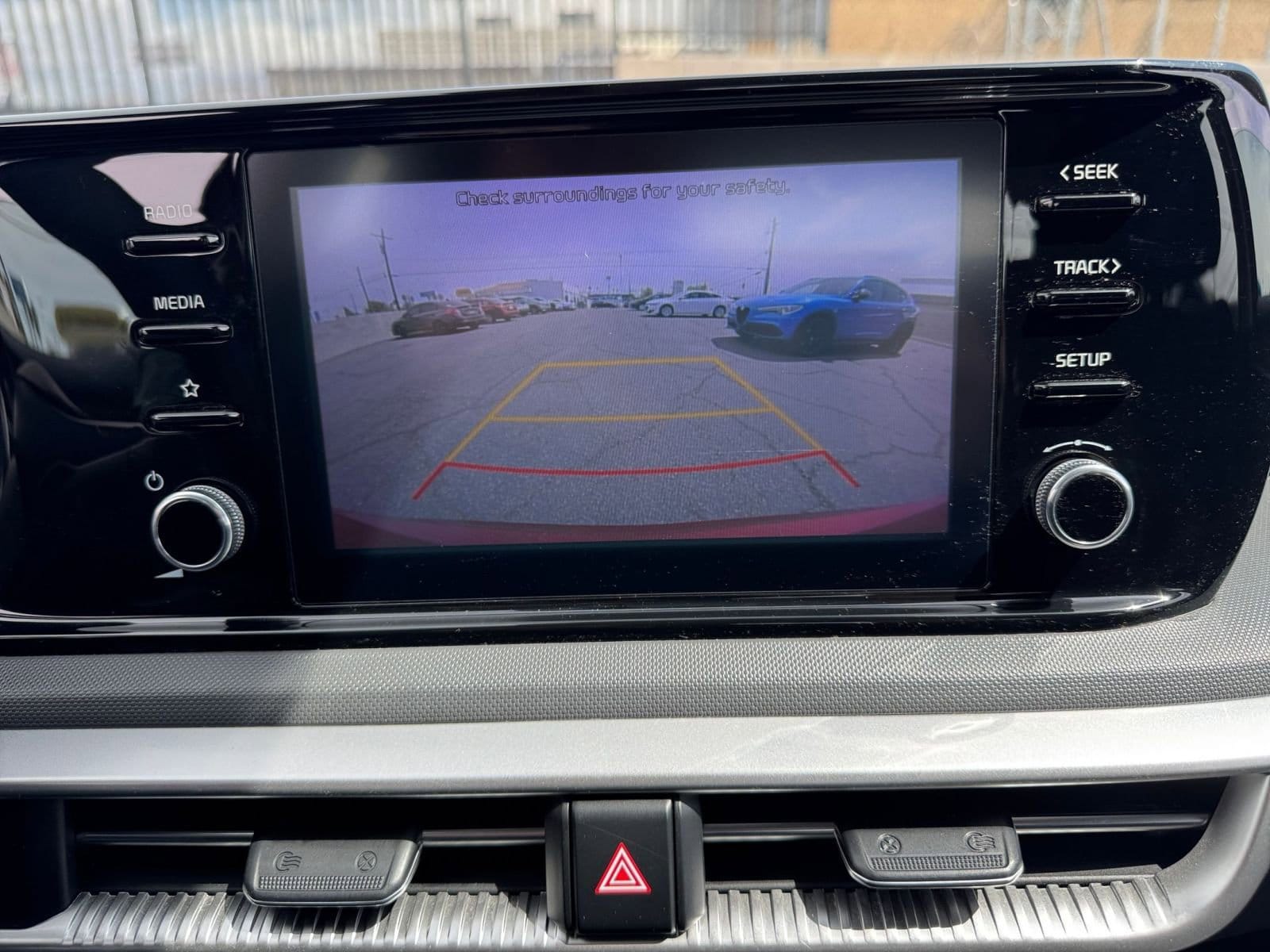 2023 Kia K5 LXS 17