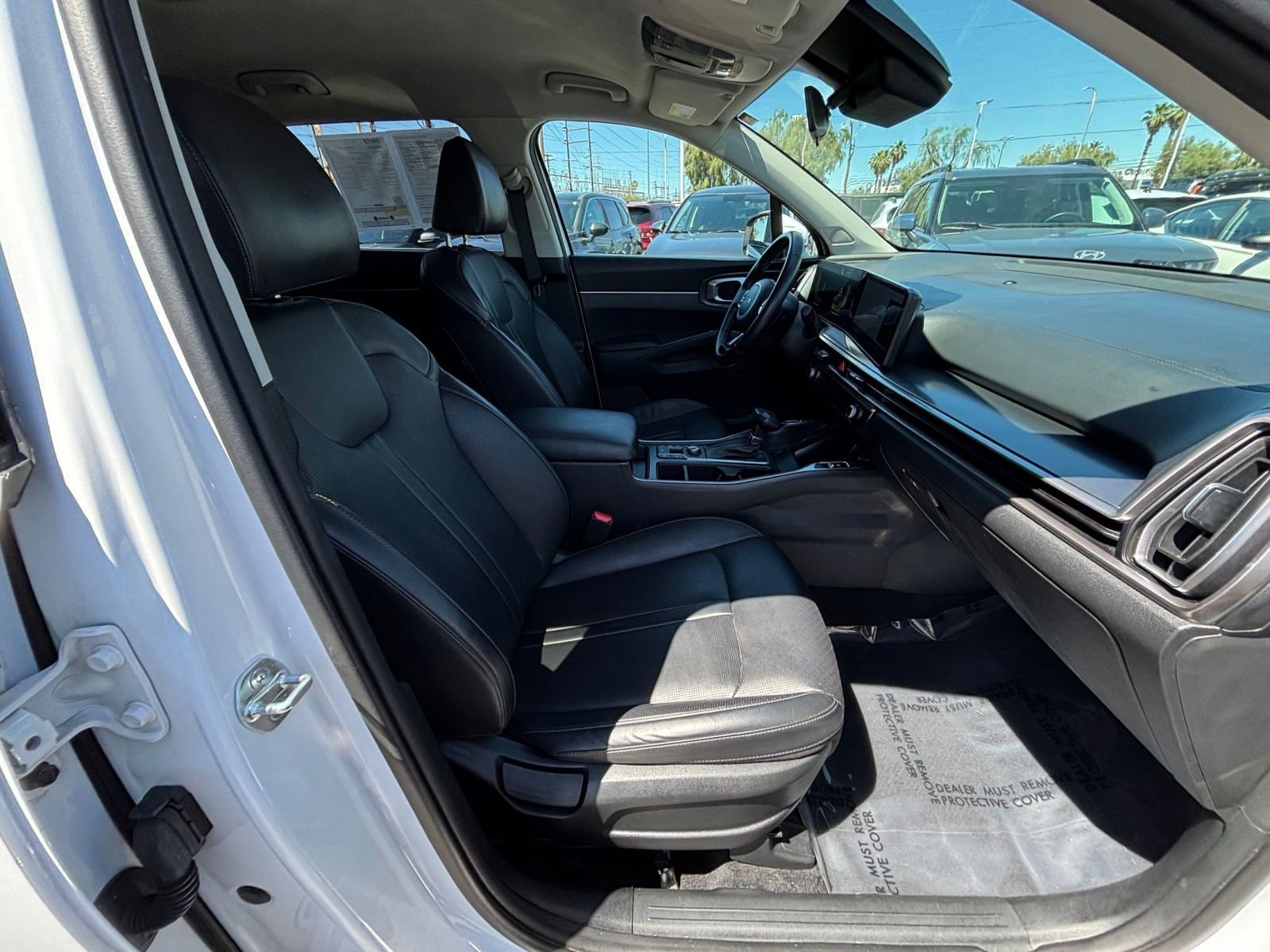 Thumbnail: 2024 Kia Sorento - 29