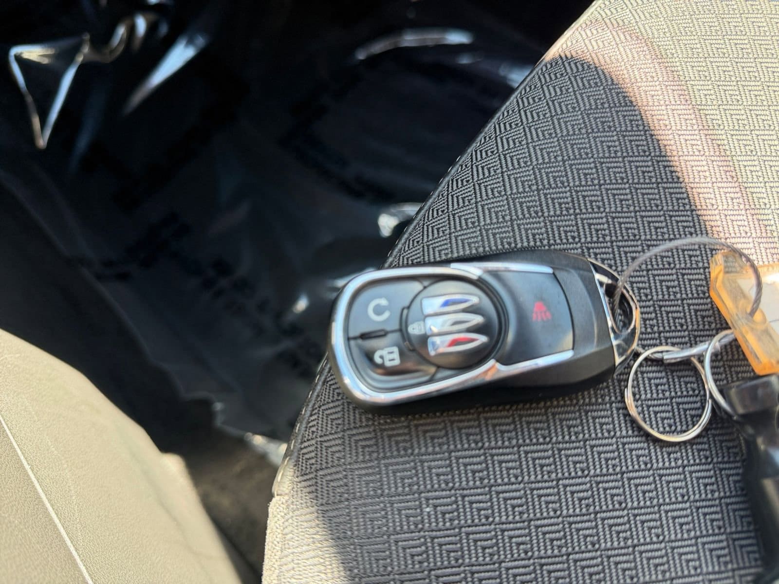 Thumbnail: 2025 Buick Encore GX - 23