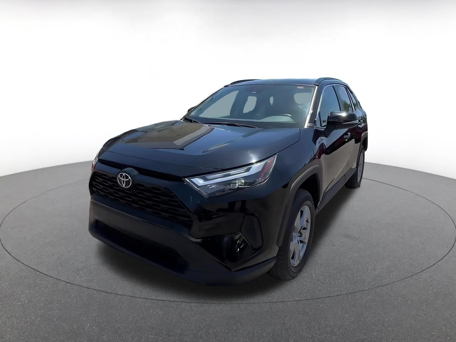 Thumbnail: 2025 Toyota RAV4 - 6