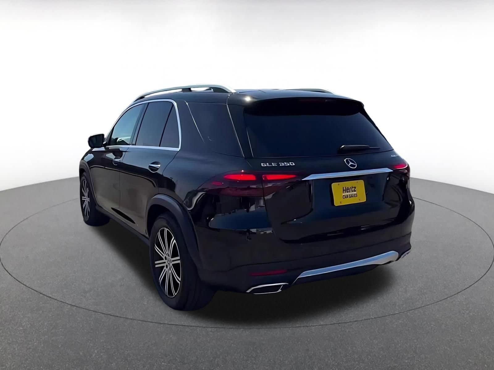 Thumbnail: 2026 Mercedes-Benz GLE - 11