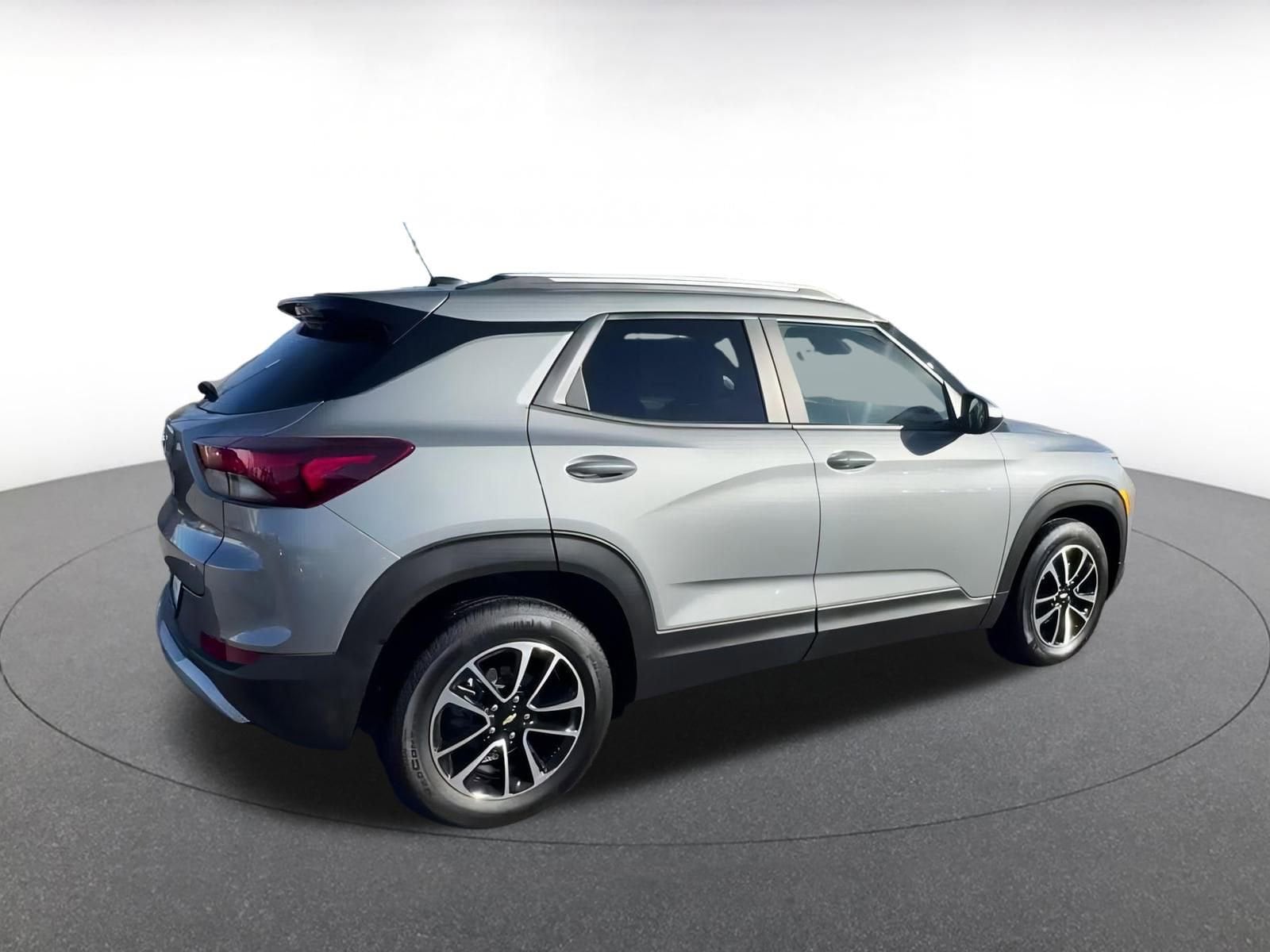 Thumbnail: 2025 Chevrolet TrailBlazer - 15