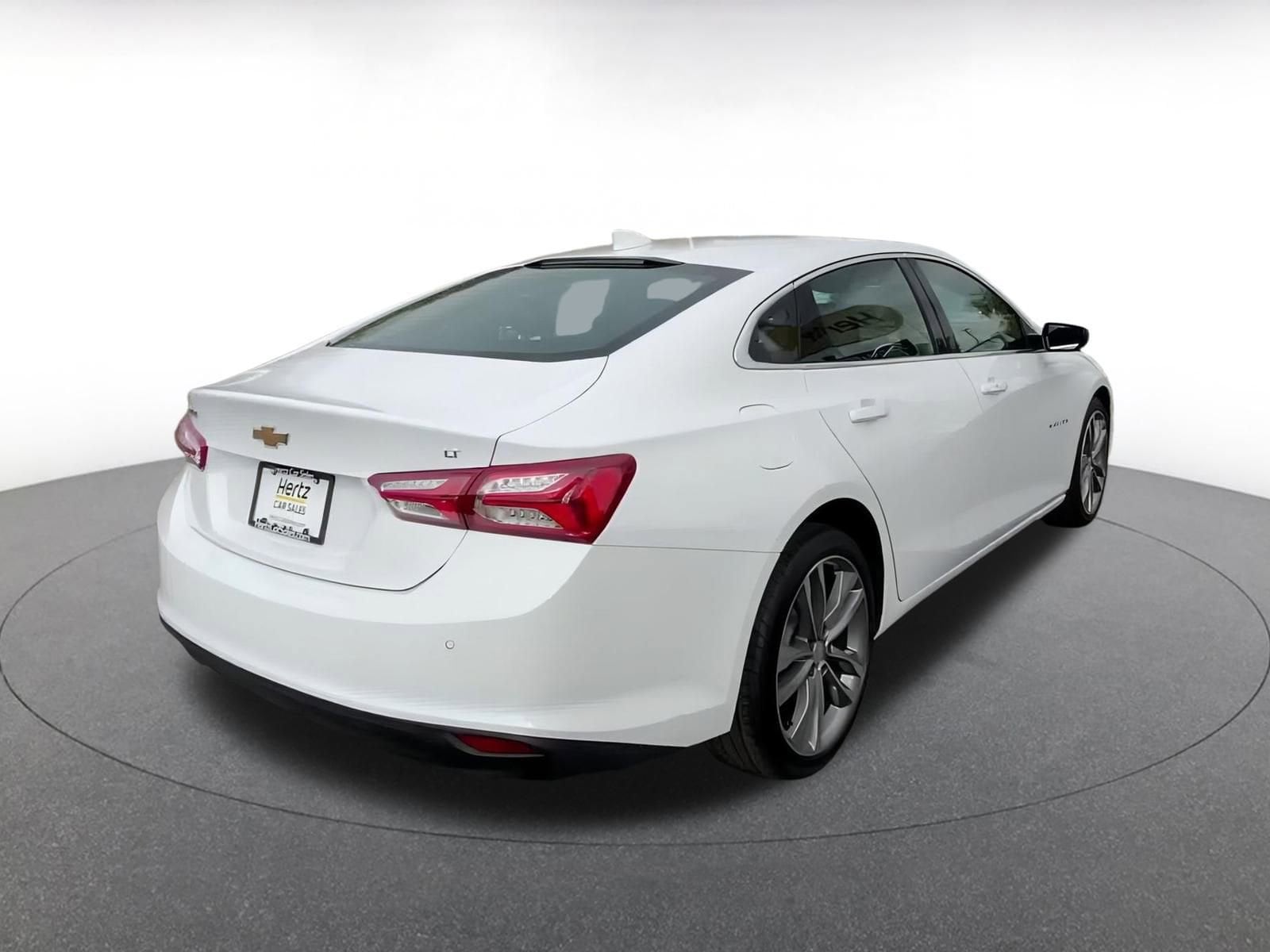 Thumbnail: 2024 Chevrolet Malibu - 14