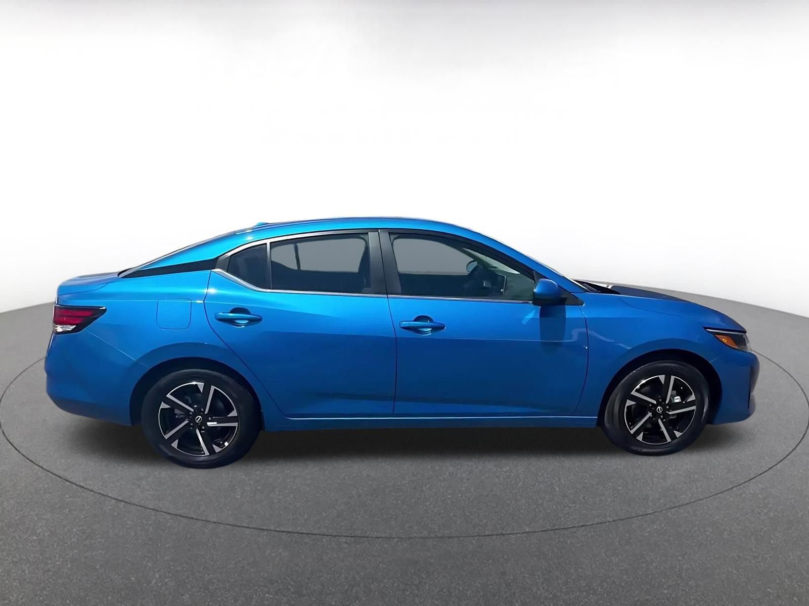 Thumbnail: 2025 Nissan Sentra - 16