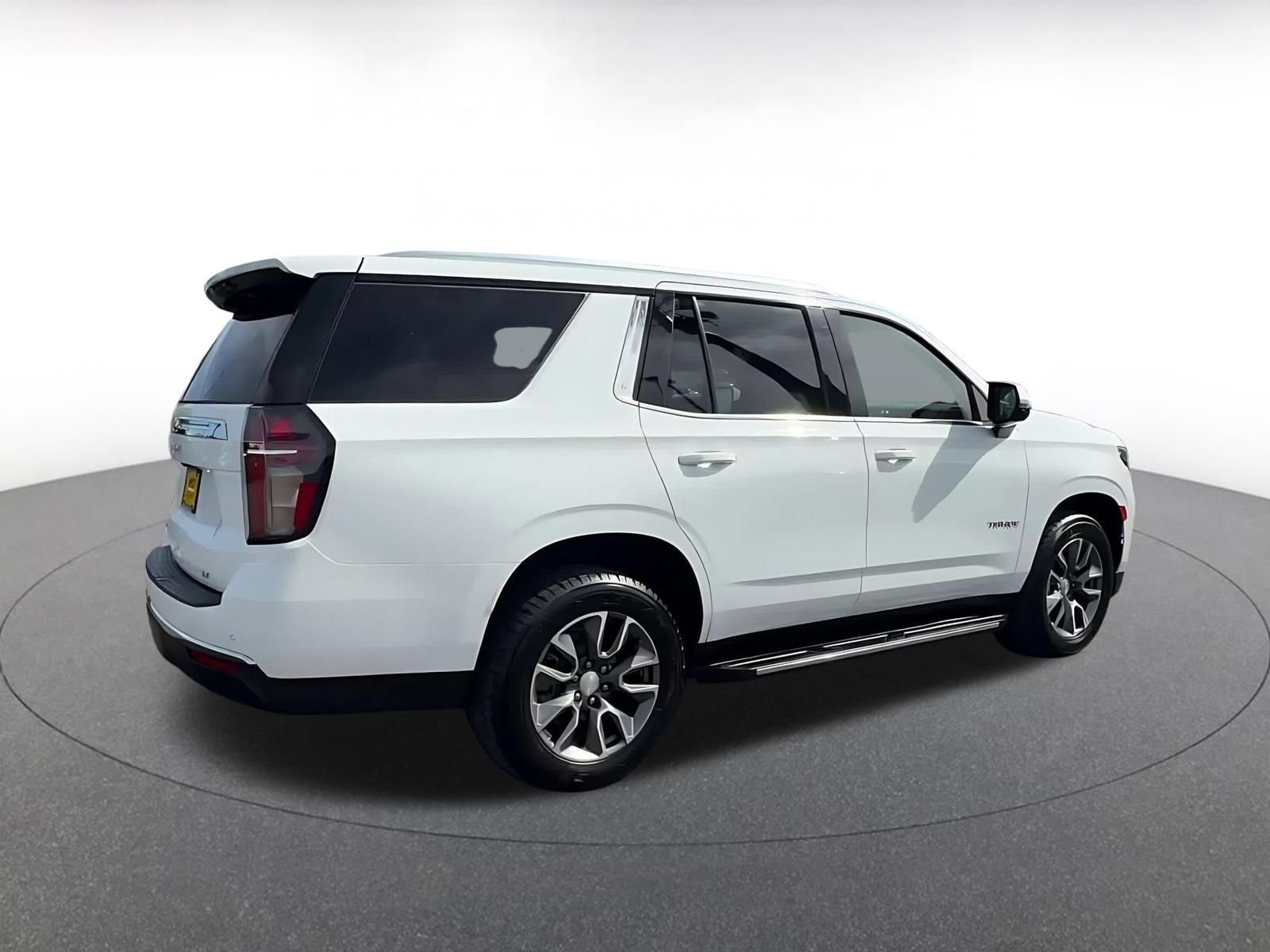 Thumbnail: 2023 Chevrolet Tahoe - 15