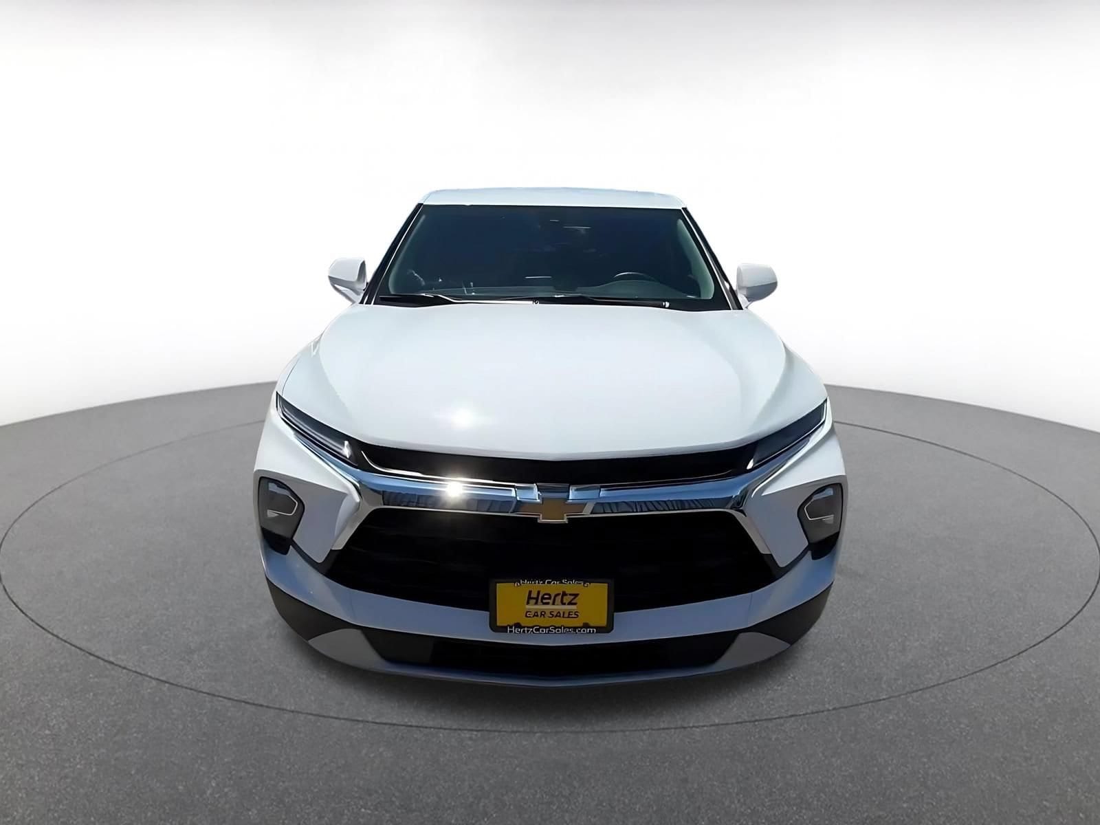 Thumbnail: 2026 Chevrolet Blazer - 4