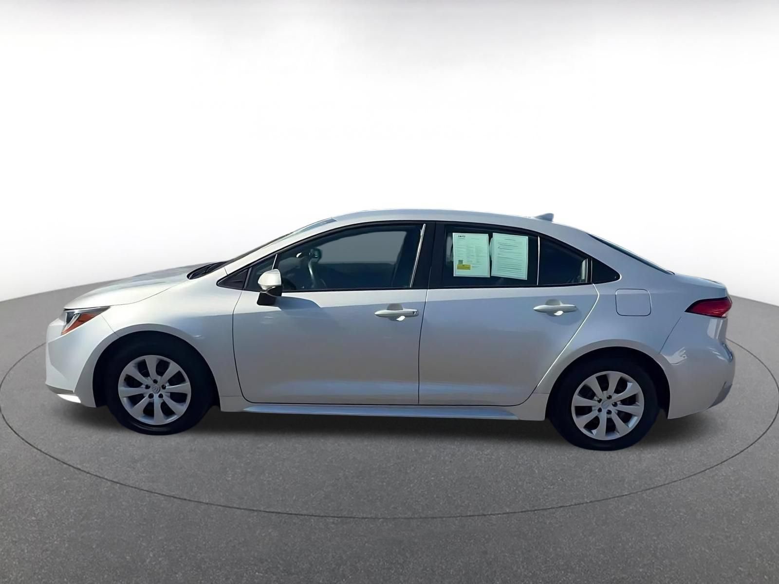 Thumbnail: 2025 Toyota Corolla - 9