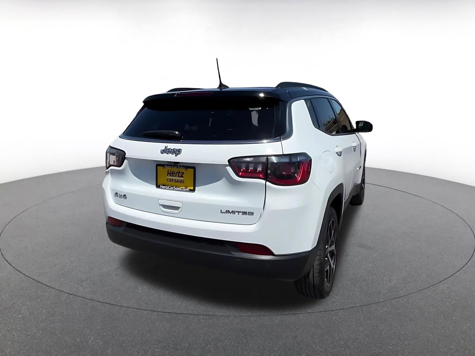 Thumbnail: 2025 Jeep Compass - 14