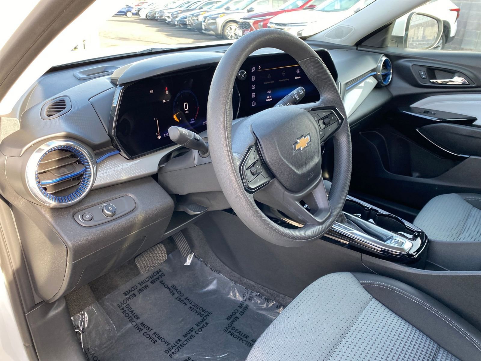 Thumbnail: 2025 Chevrolet Trax - 33