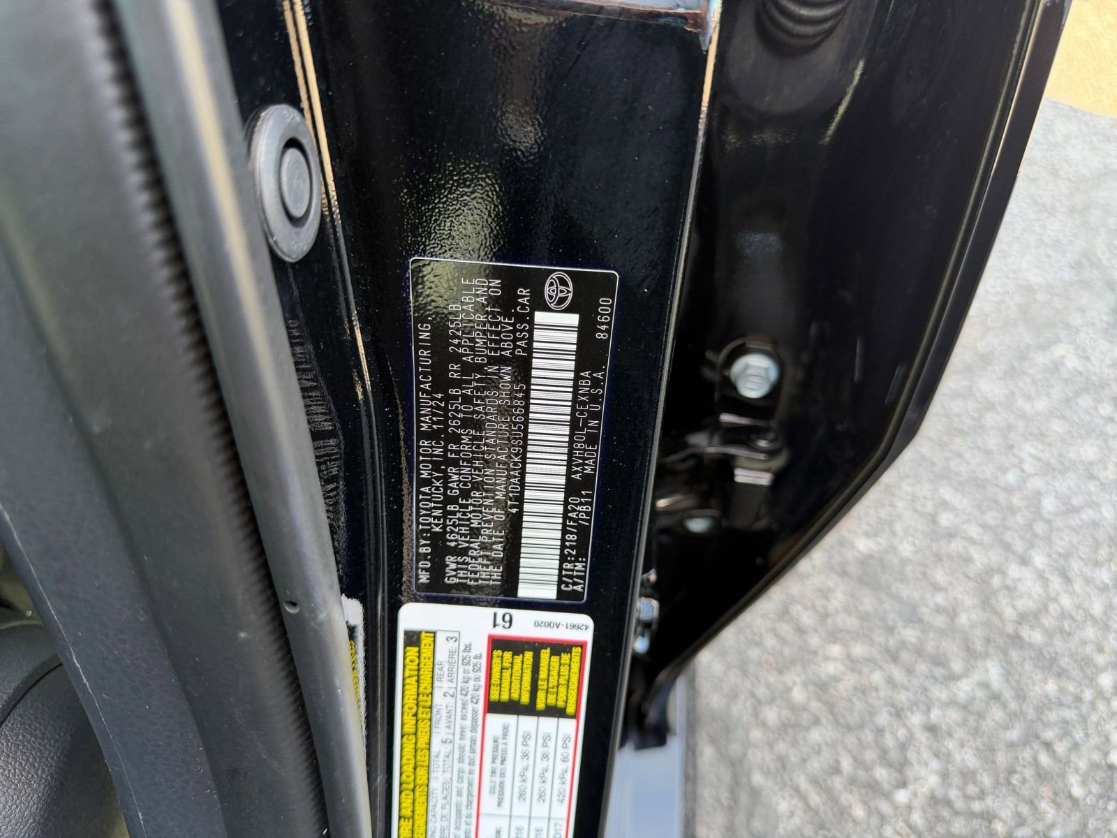 Thumbnail: 2025 Toyota Camry - 27