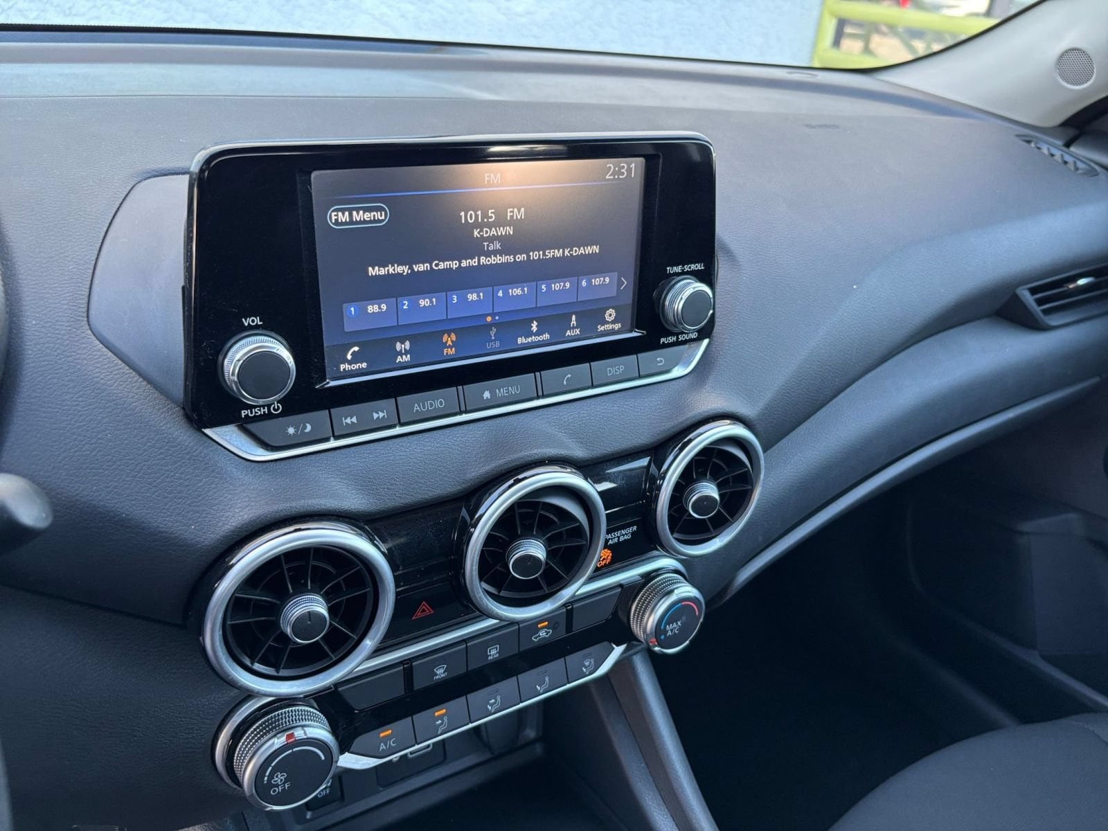 2025 Nissan Sentra S - Photo 16