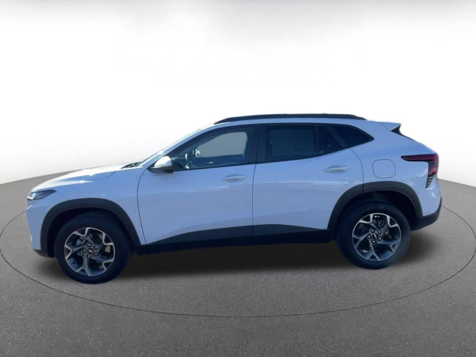 Thumbnail: 2025 Chevrolet Trax - 9
