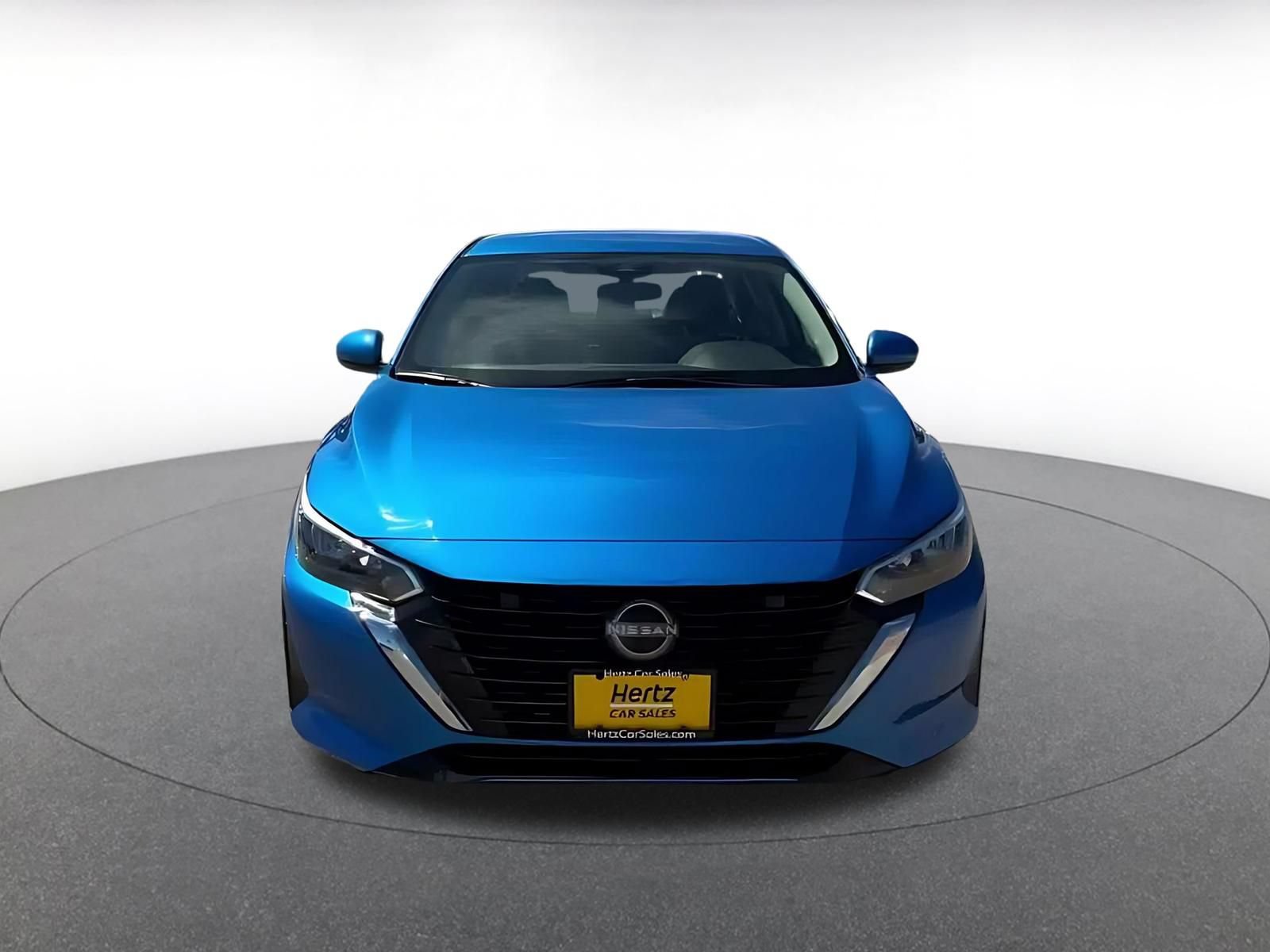 Thumbnail: 2025 Nissan Sentra - 4