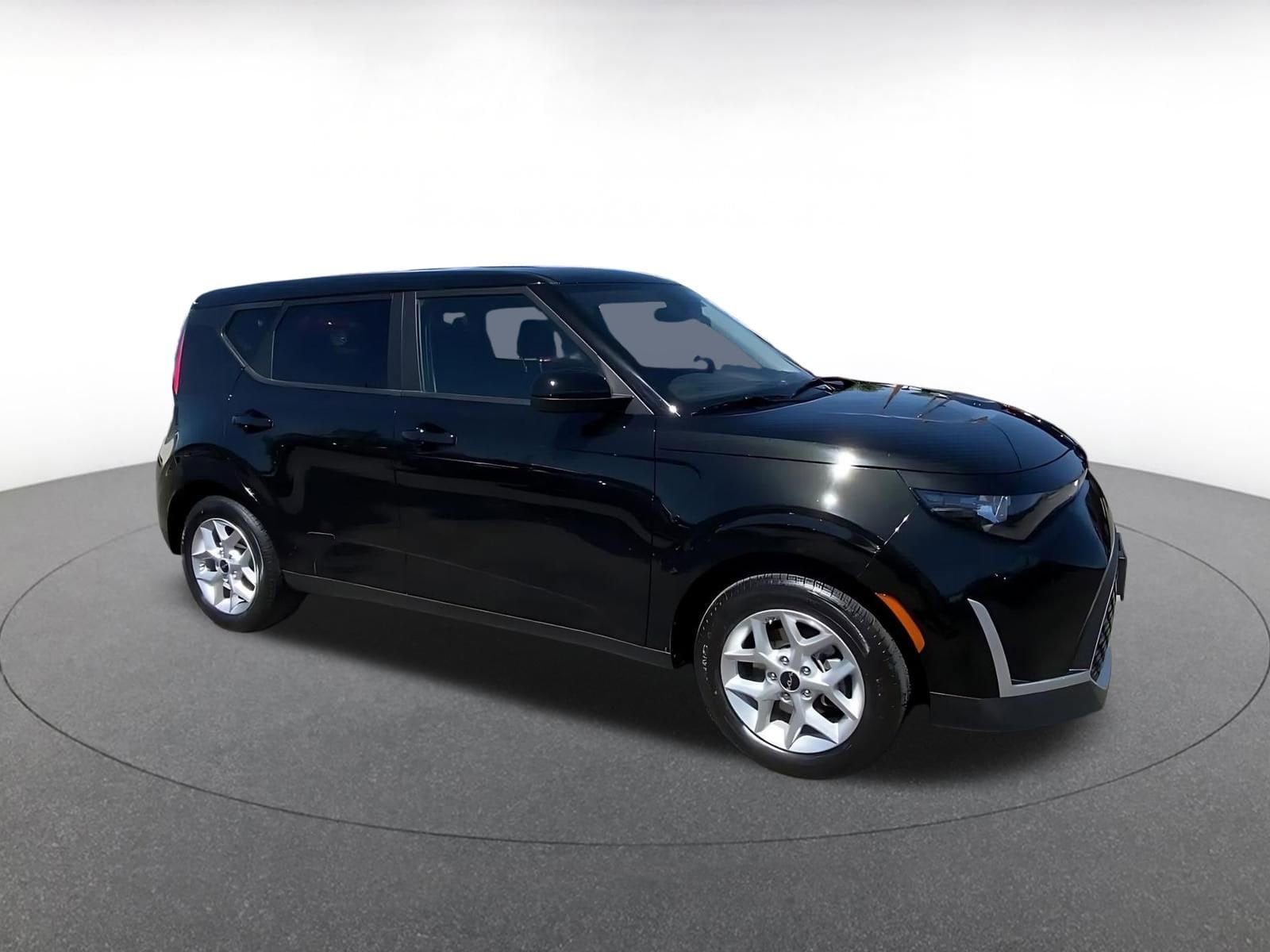 Thumbnail: 2025 Kia Soul - 2