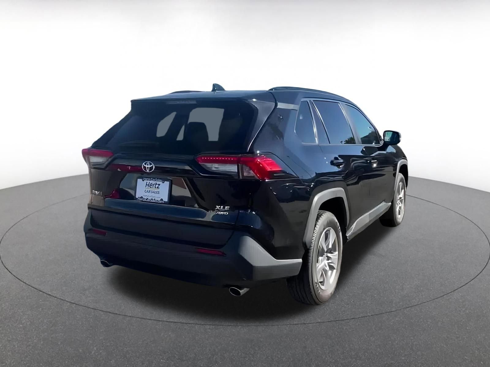 Thumbnail: 2025 Toyota RAV4 - 14