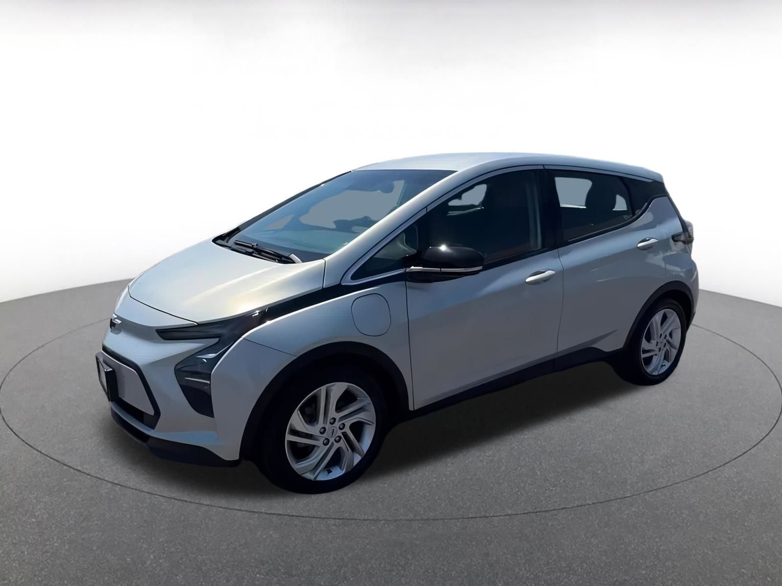 Thumbnail: 2023 Chevrolet Bolt EV - 8