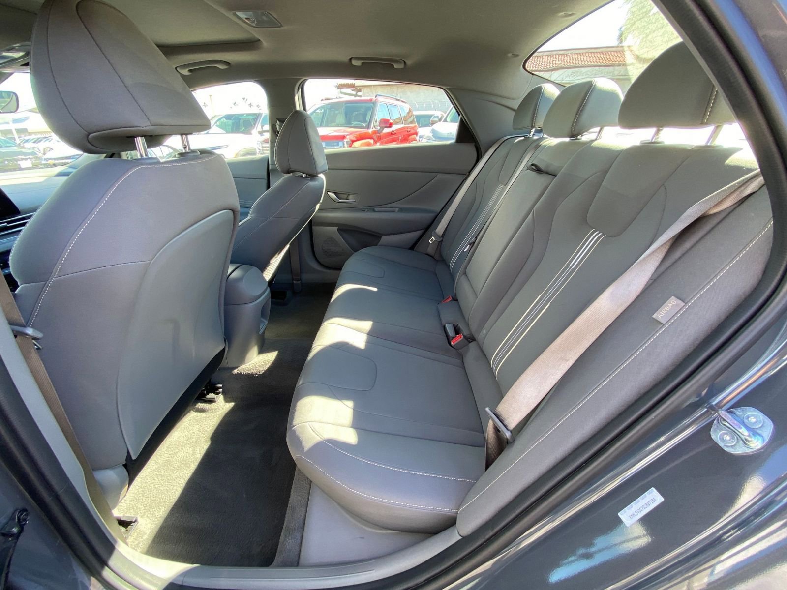 Thumbnail: 2025 Hyundai Elantra - 25