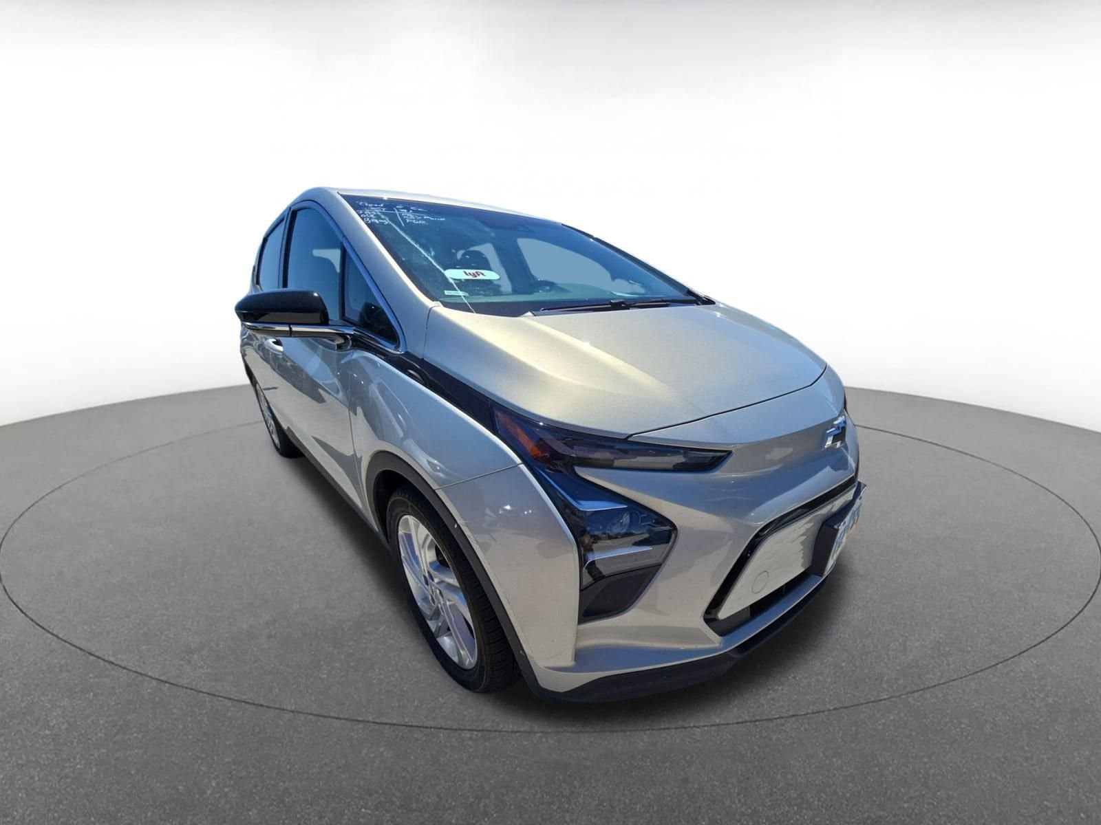 Thumbnail: 2023 Chevrolet Bolt EV - 1