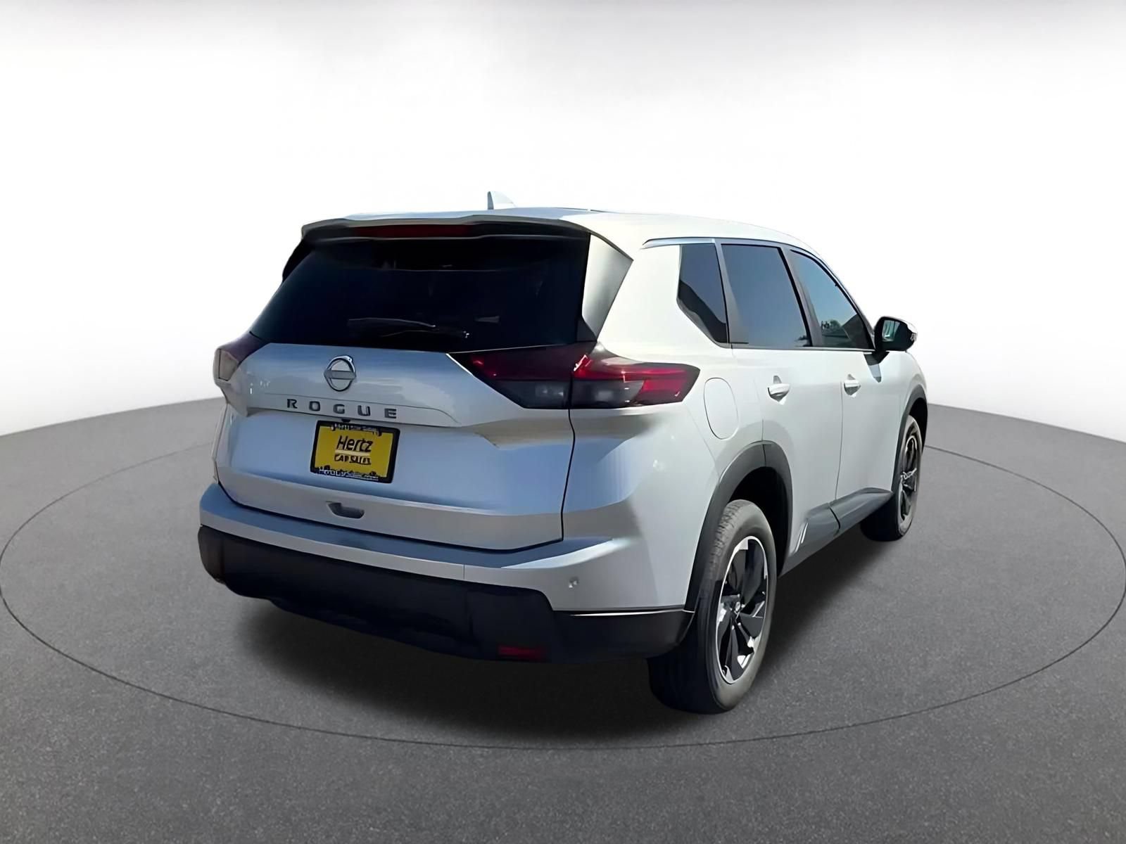 Thumbnail: 2025 Nissan Rogue - 13
