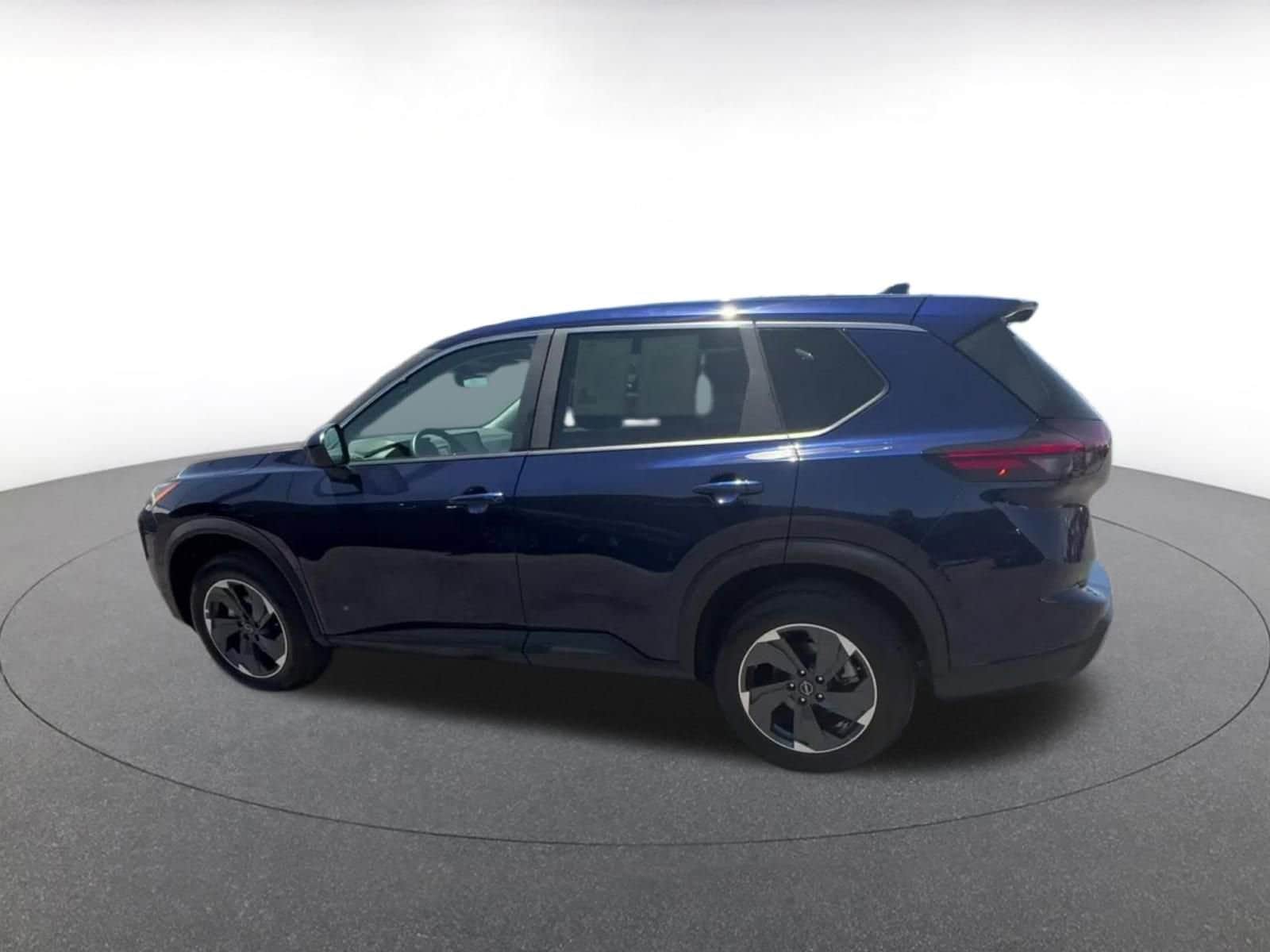 Thumbnail: 2025 Nissan Rogue - 10
