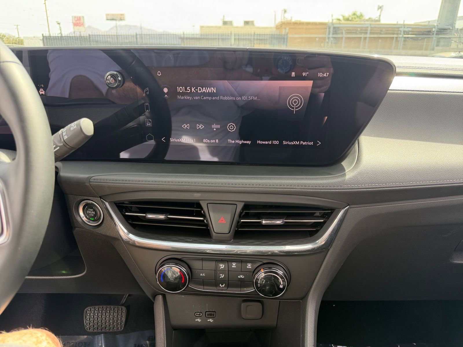 Thumbnail: 2025 Buick Encore GX - 17