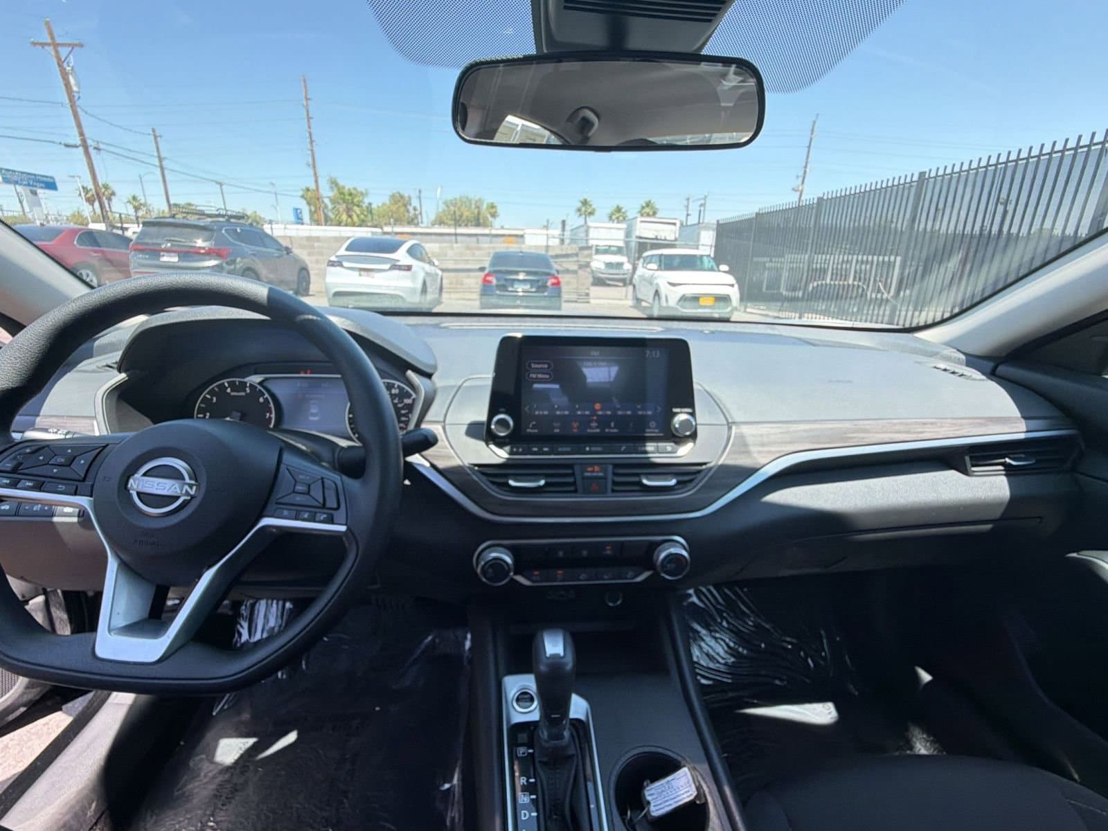 Thumbnail: 2025 Nissan Altima - 16