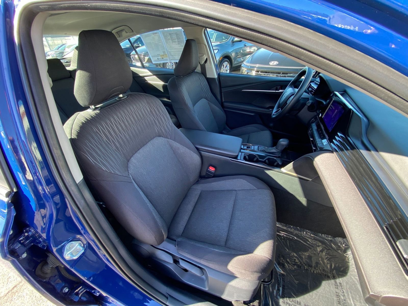 Thumbnail: 2025 Toyota Camry - 27