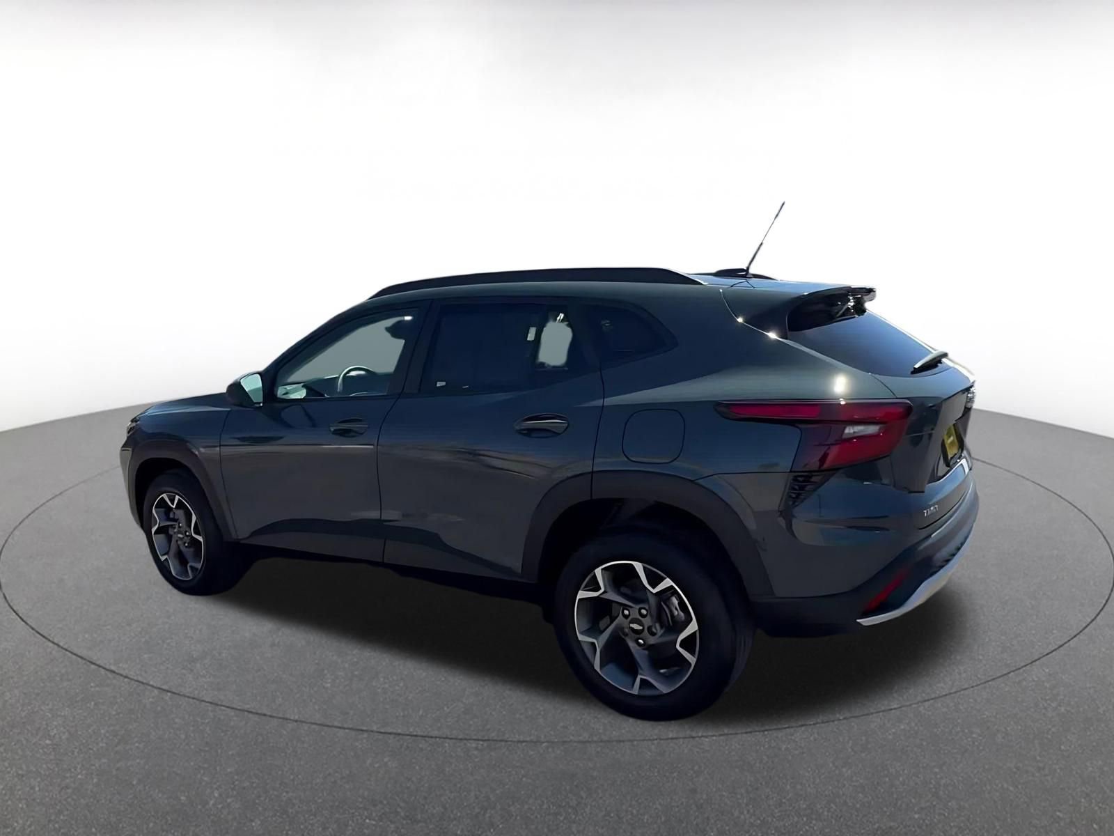 Thumbnail: 2025 Chevrolet Trax - 10