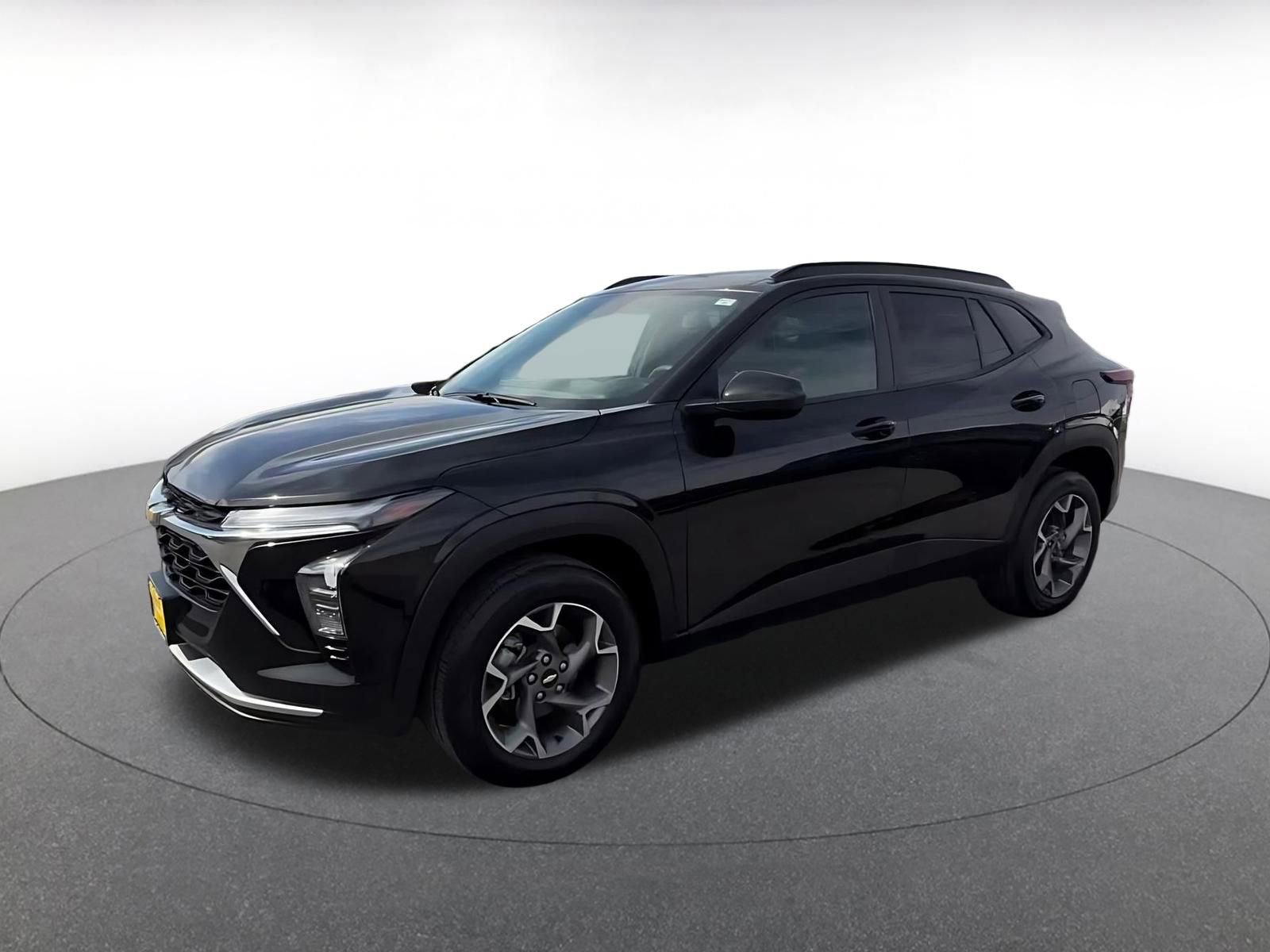 Thumbnail: 2025 Chevrolet Trax - 8