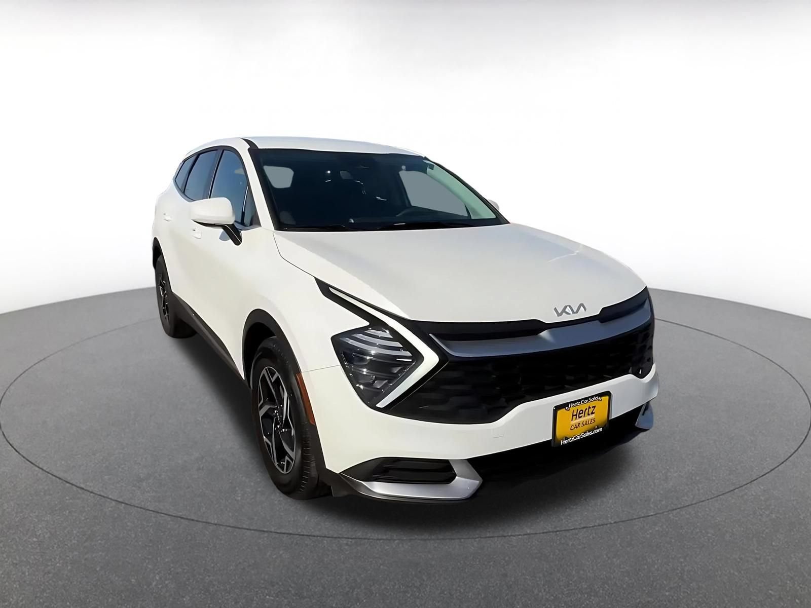 Thumbnail: 2024 Kia Sportage - 3