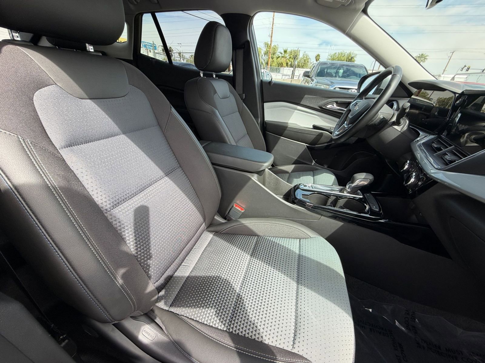 Thumbnail: 2025 Chevrolet Trax - 35