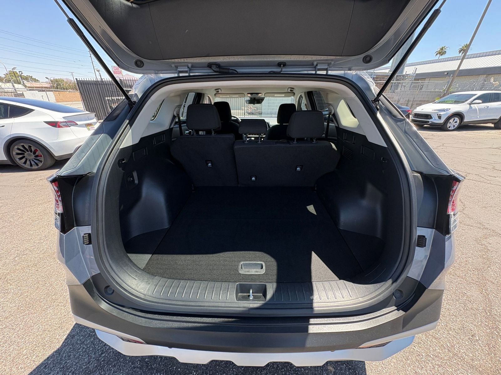 Thumbnail: 2025 Kia Sportage - 30