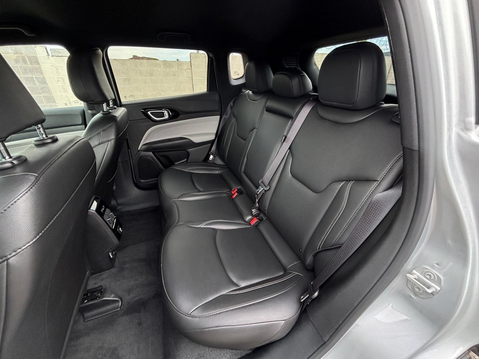 Thumbnail: 2025 Jeep Compass - 22