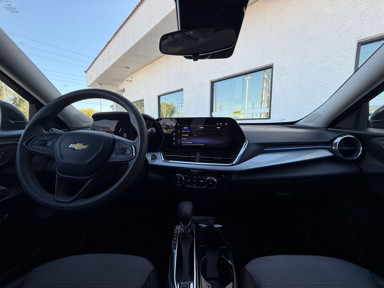 Thumbnail: 2025 Chevrolet Trax - 31