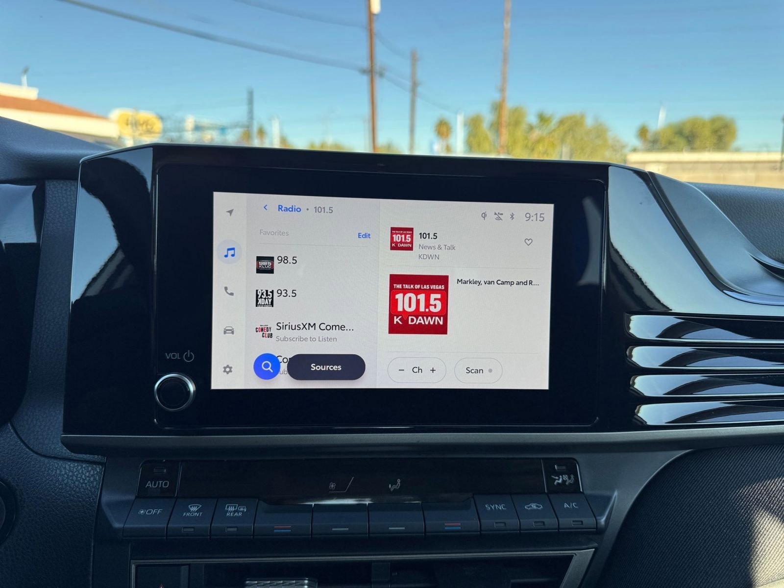 Thumbnail: 2025 Toyota Camry - 21