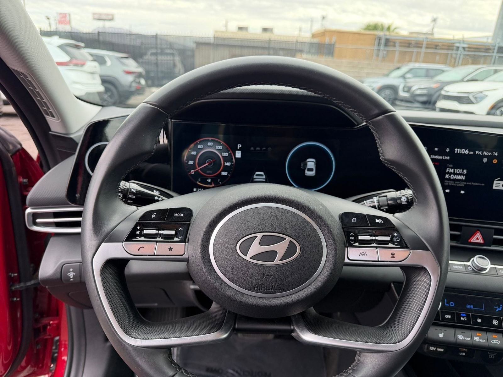 Thumbnail: 2025 Hyundai Elantra - 32