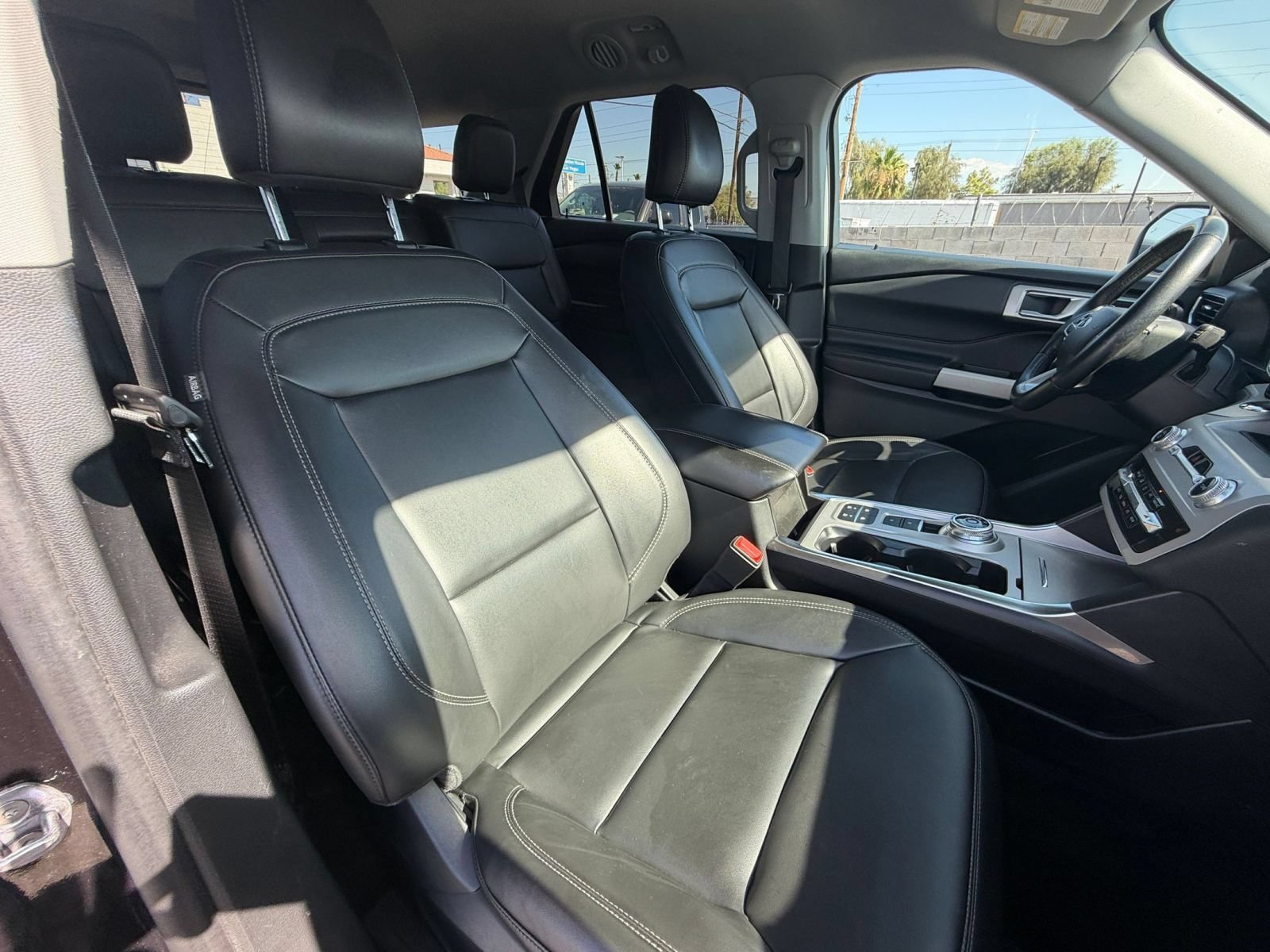 Thumbnail: 2024 Ford Explorer - 32