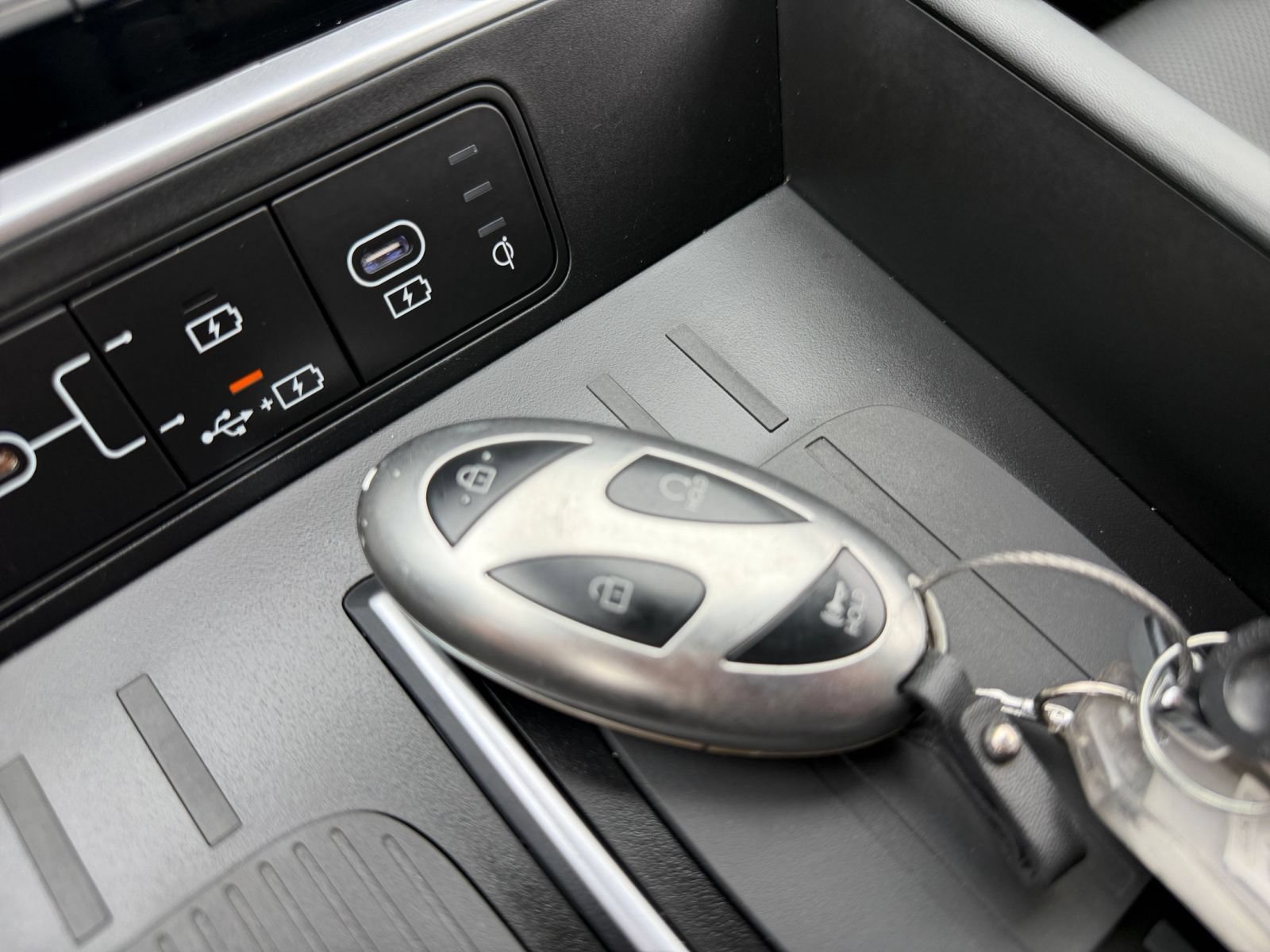 Thumbnail: 2026 Hyundai Santa Fe - 21