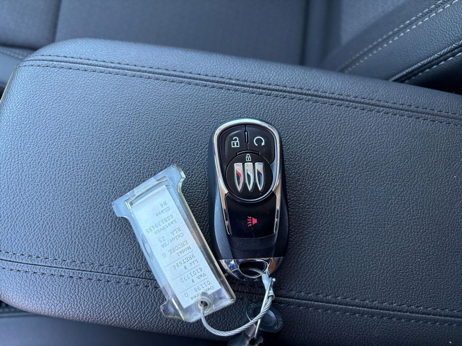 Thumbnail: 2025 Buick Encore GX - 21