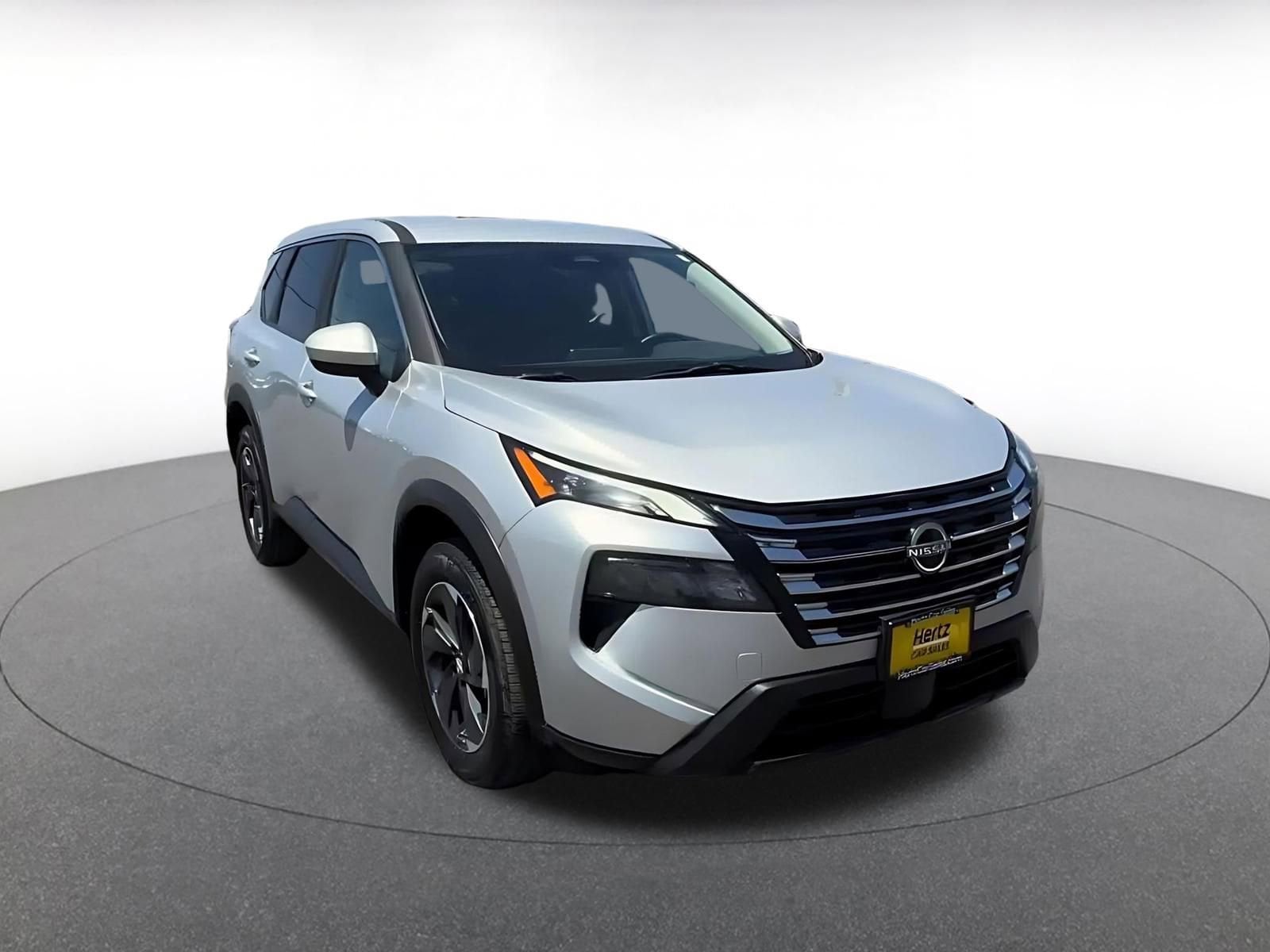 Thumbnail: 2025 Nissan Rogue - 3