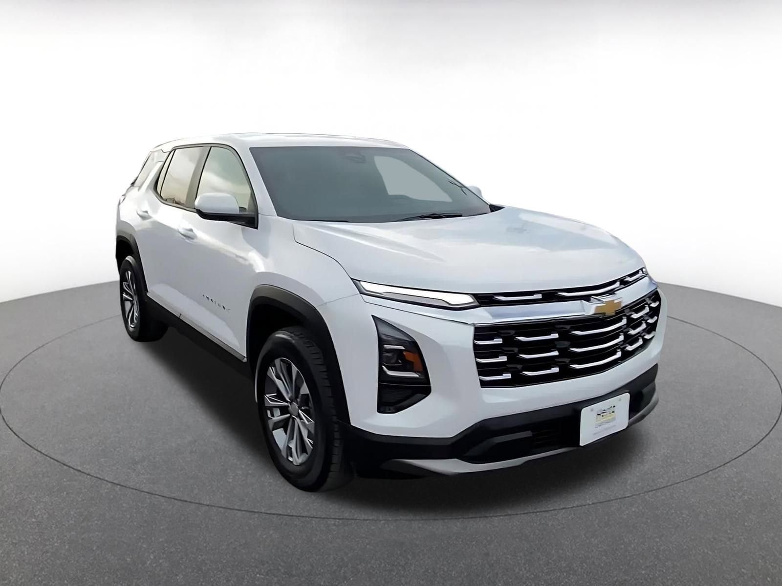 Thumbnail: 2025 Chevrolet Equinox - 3