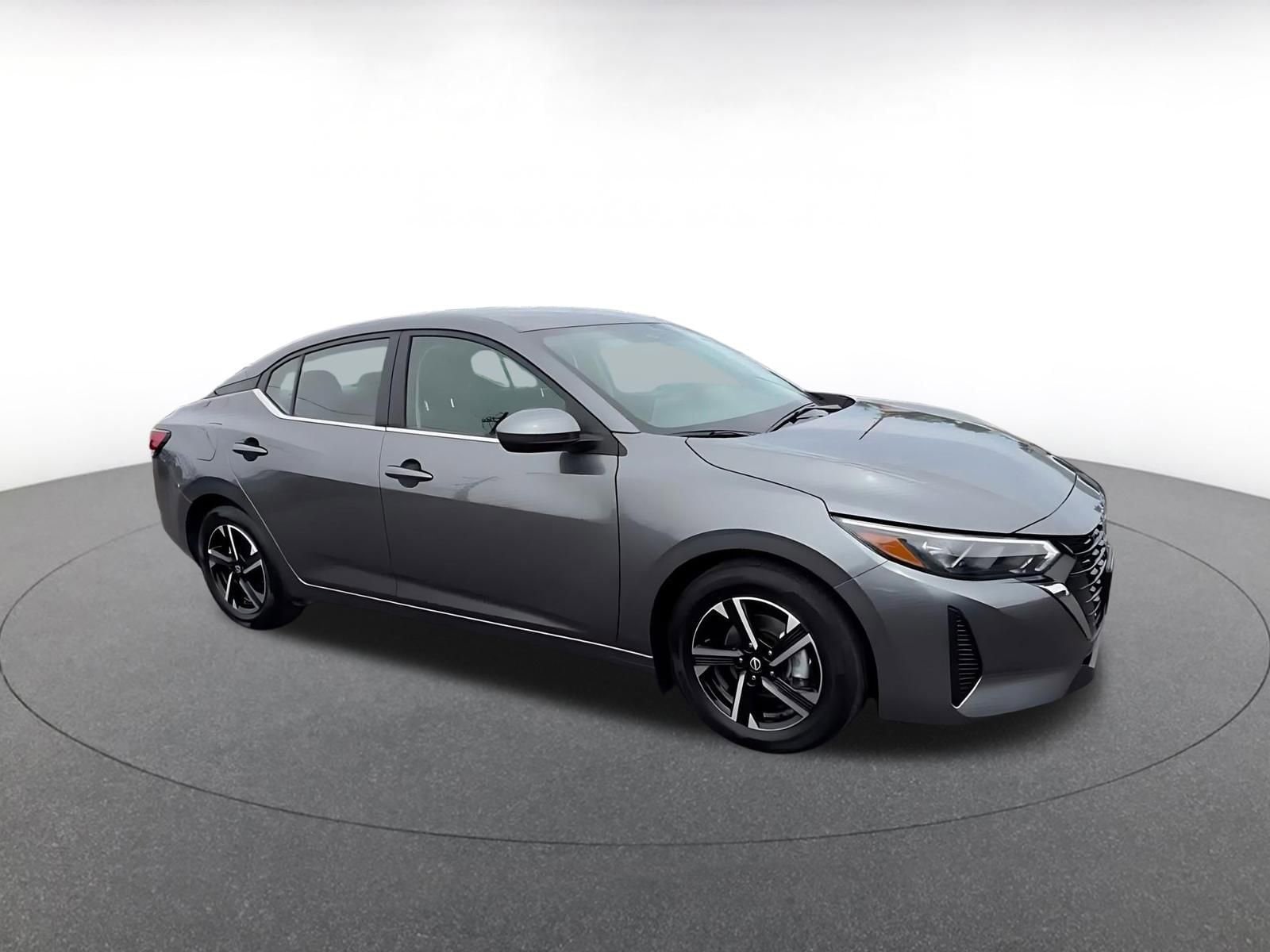 Thumbnail: 2025 Nissan Sentra - 2